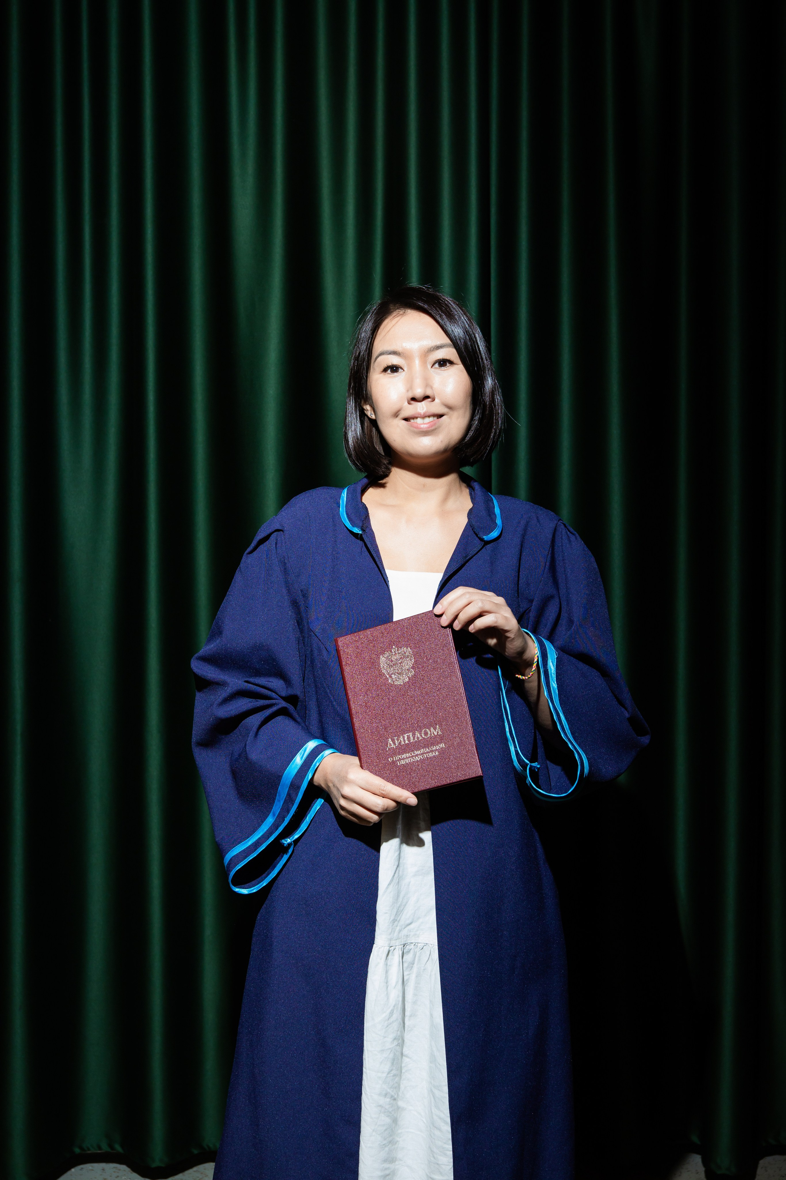 Couch. Свадебный и студийный фотограф в Алматы Ильяс Кырбаев