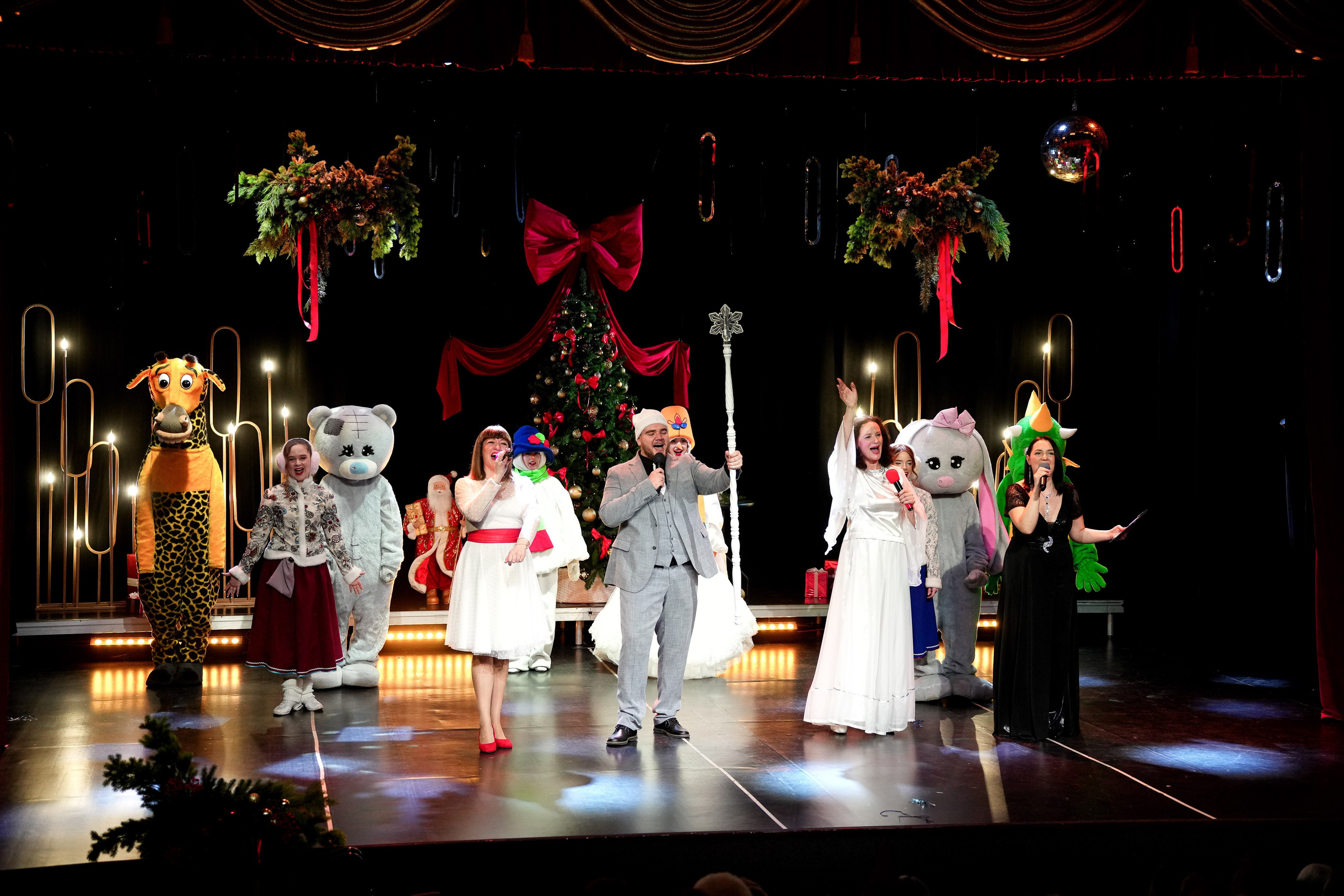 Новогодний концерт в Театре Ростова Великого. Репортажный фотограф Сергей Сажин г. Ярославль