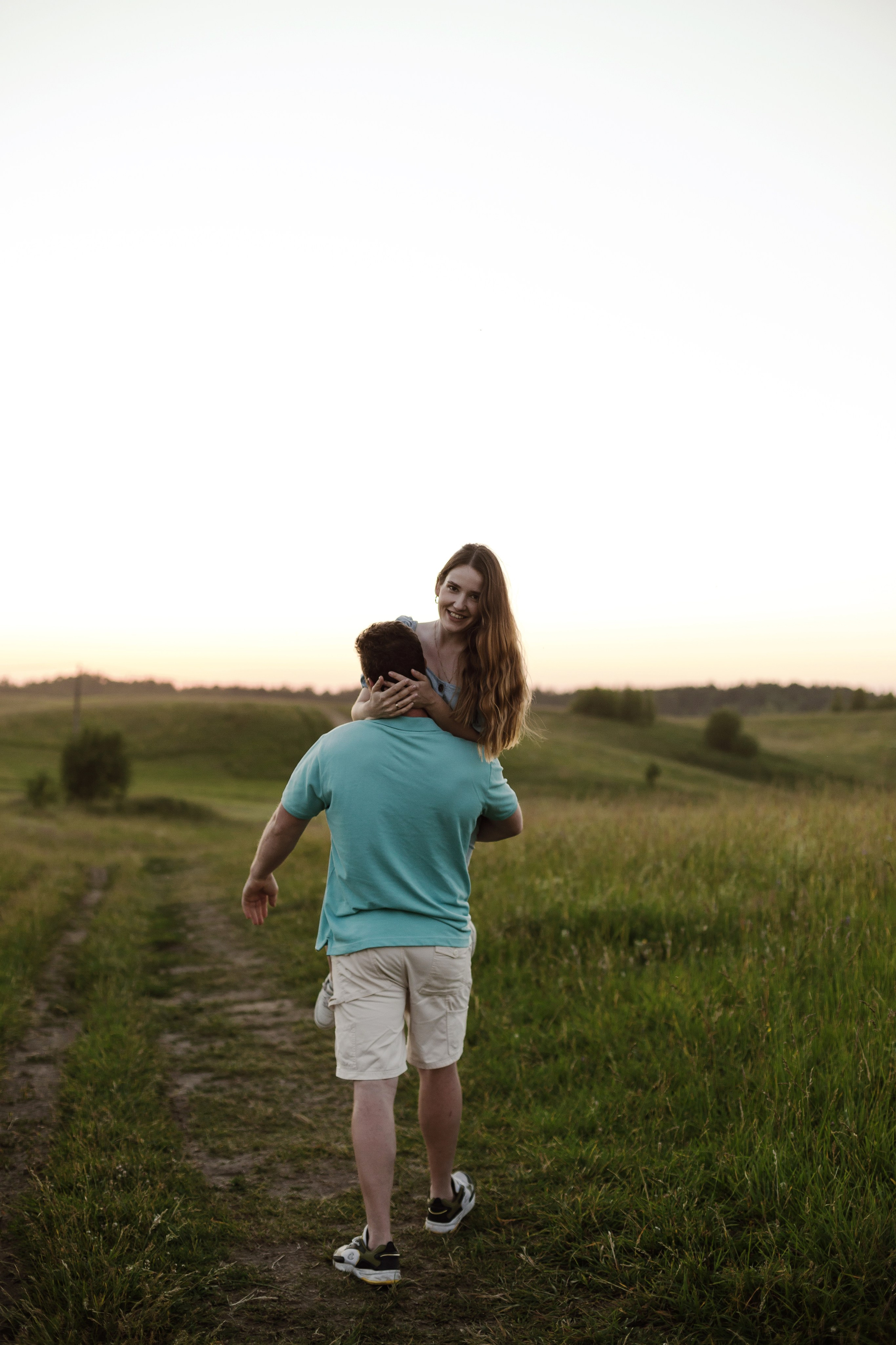 Колтушские высоты — Марина и Сергей. Портретный фотограф в Санкт-Петербурге Элина Ситникова