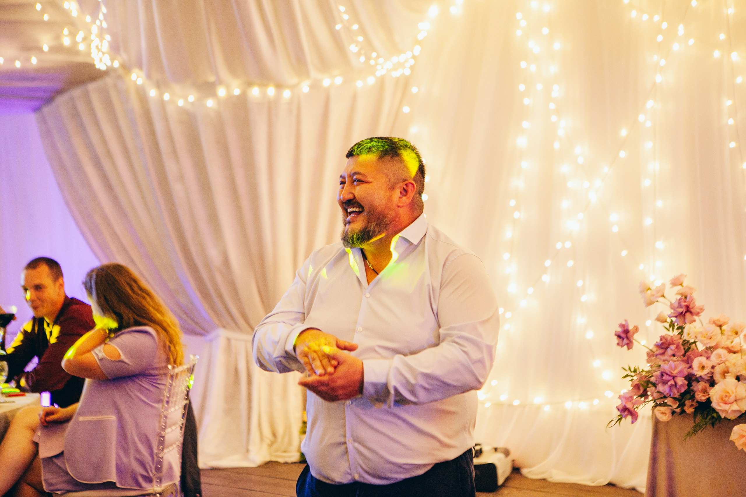 Свадебная фотосессия в отеле hartwell hotel и на патриарших прудах. Фотограф Ольга Ефремова