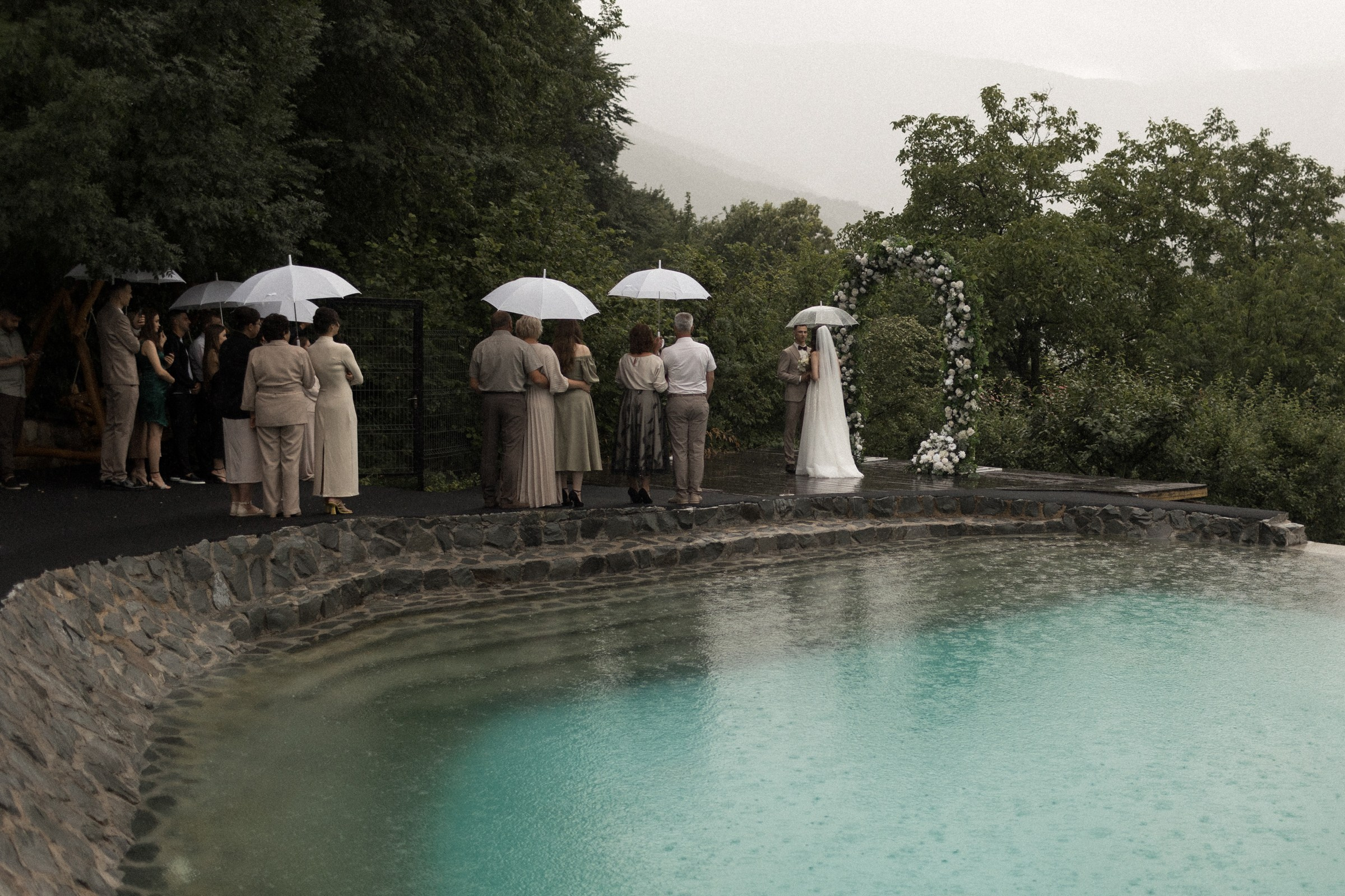 А дождь на окнах рисует. Sovushka DS