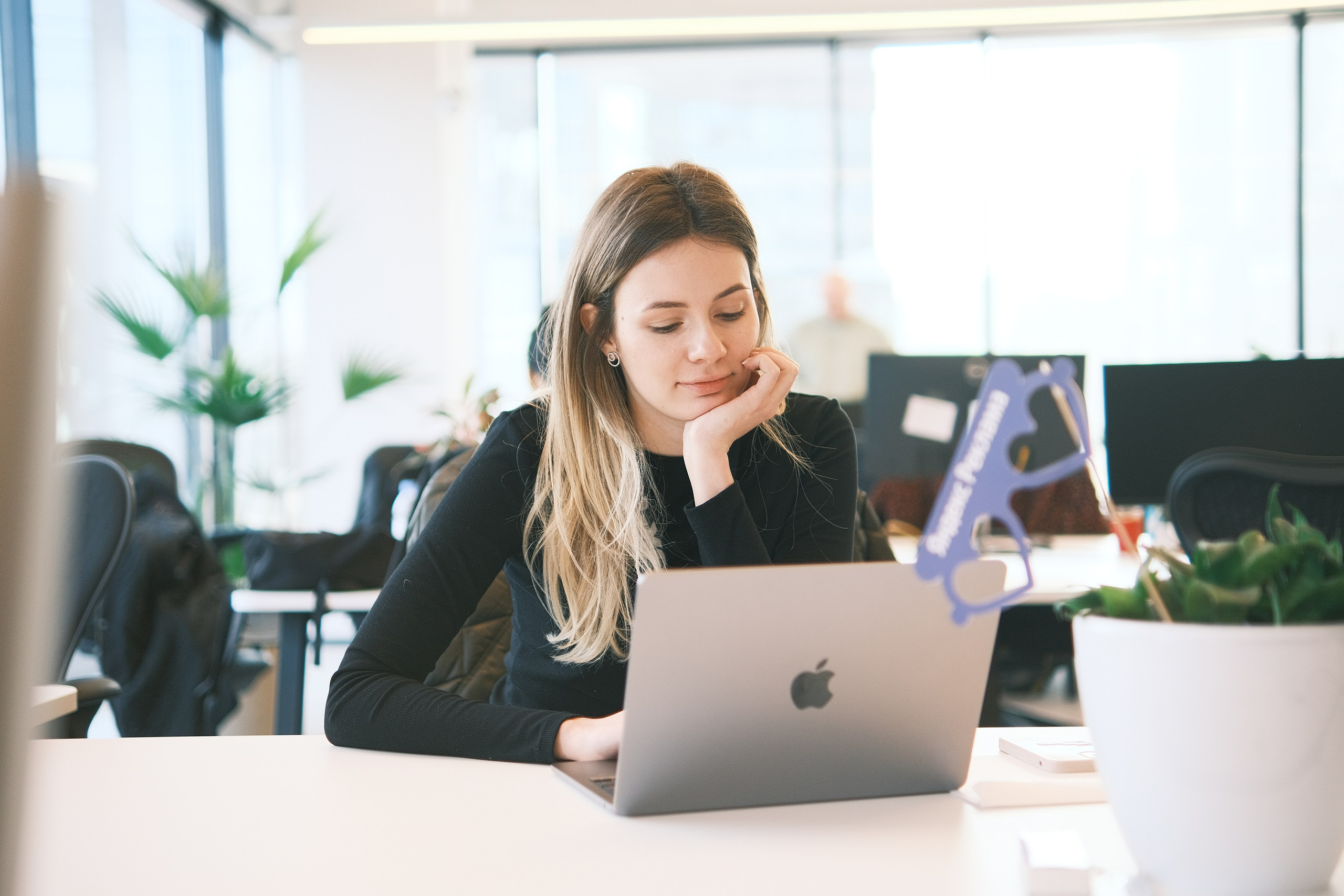 Портреты. Портреты и репортажные съемки с душой: ваш уникальный момент в объективе Руфата, профессионального фотографа Алматы