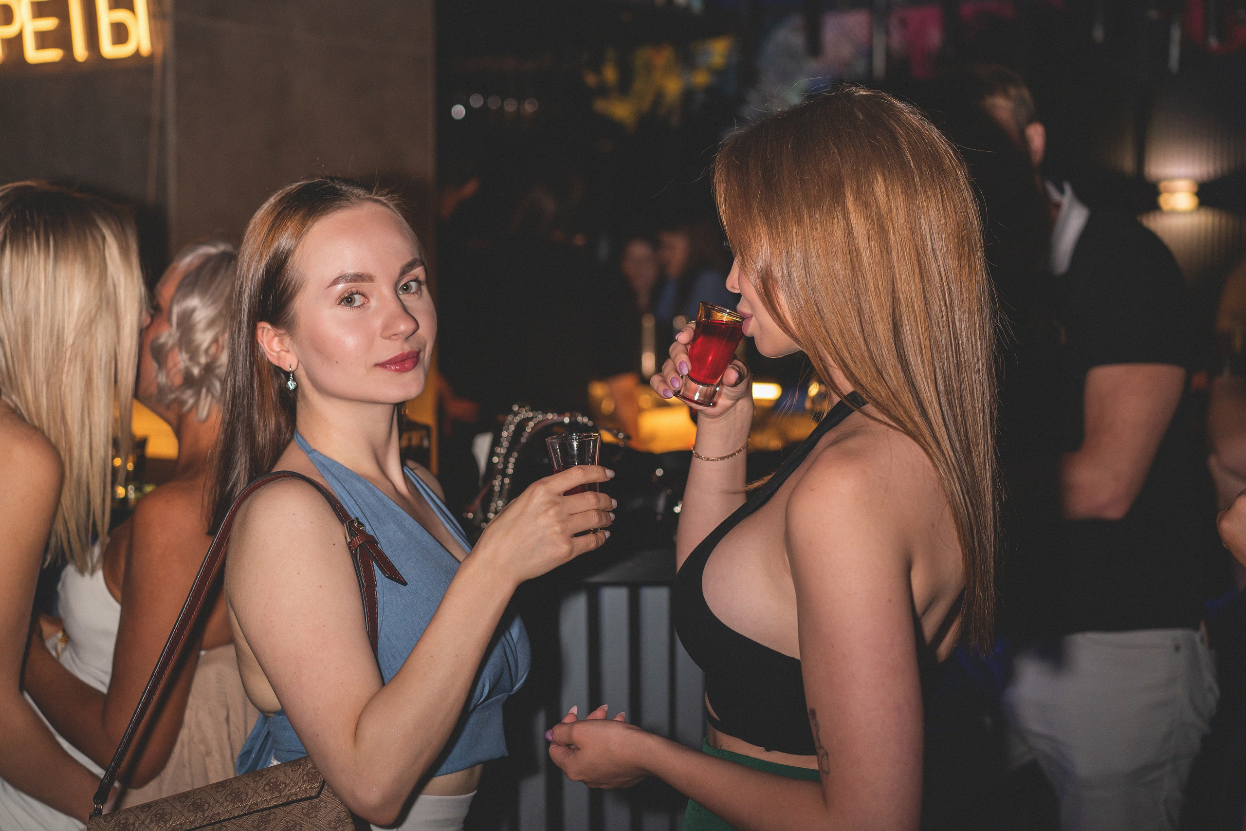Съемка в баре Секреты. Фотограф Лютикова Ирина, Тюмень, Москва