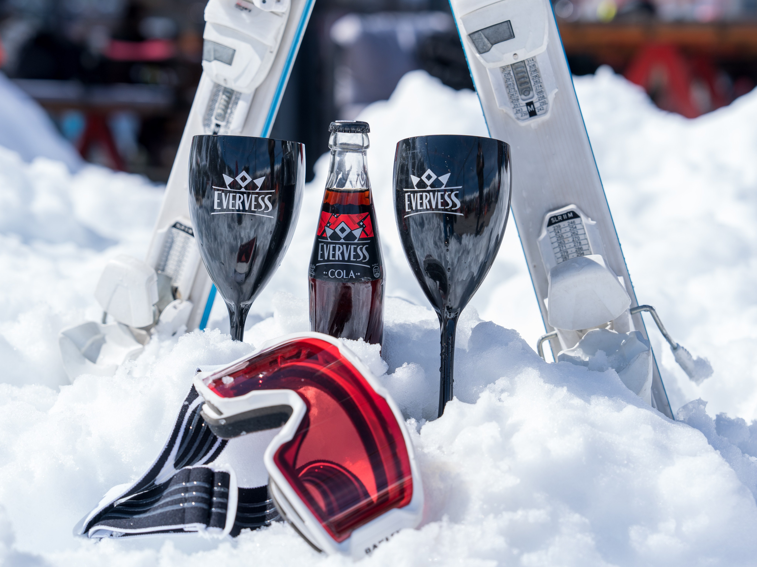 Компания «EVERVESS»: отчет с точек продаж на курортах Красной Поляны. Репортажный фотограф в Красной Поляне и Сочи Павлюченко Екатерина