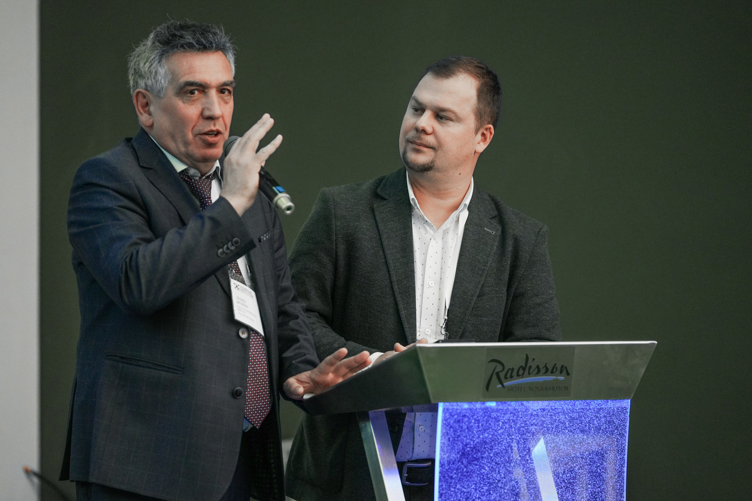 Форум «Полимерный бизнес России» на курорте Роза Хутор. Репортажный фотограф в Красной Поляне и Сочи Павлюченко Екатерина