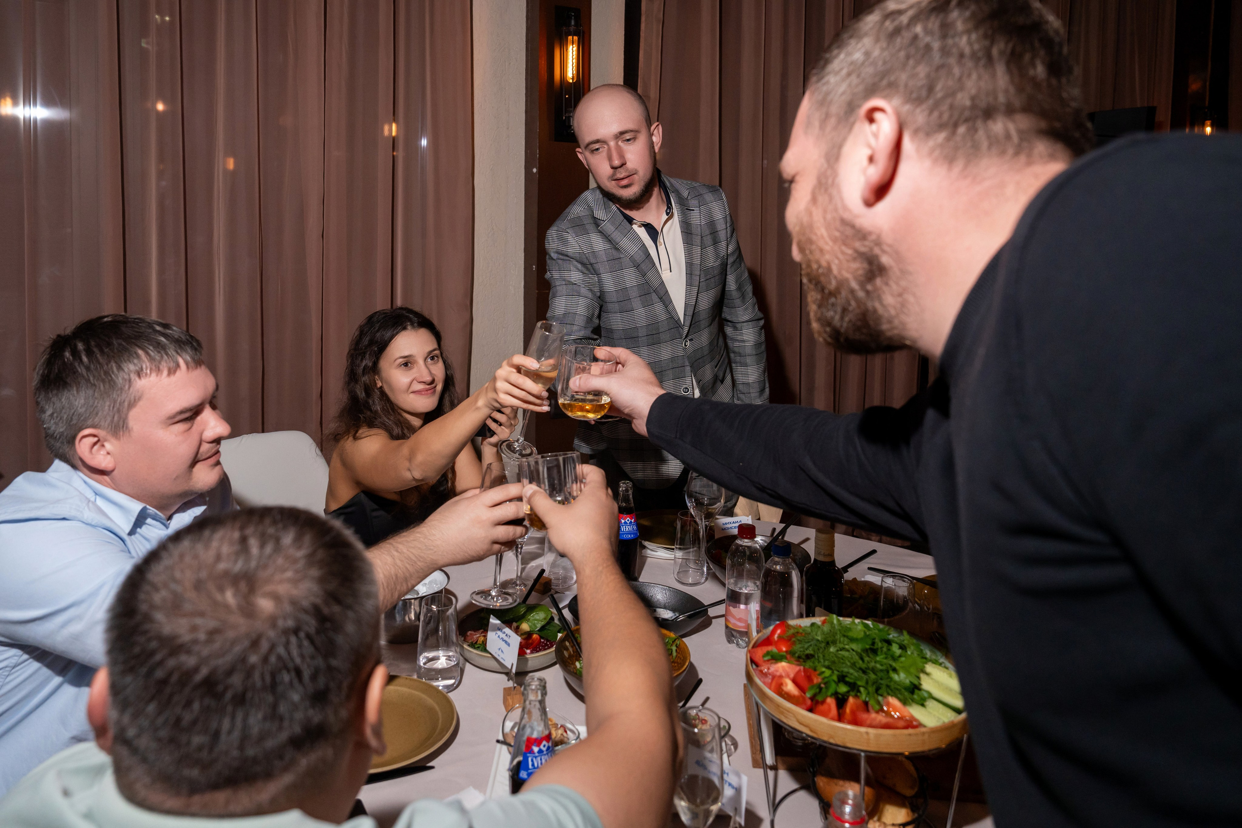 Гала-ужин для компании «Agregatka». Репортажный фотограф в Красной Поляне и Сочи Павлюченко Екатерина