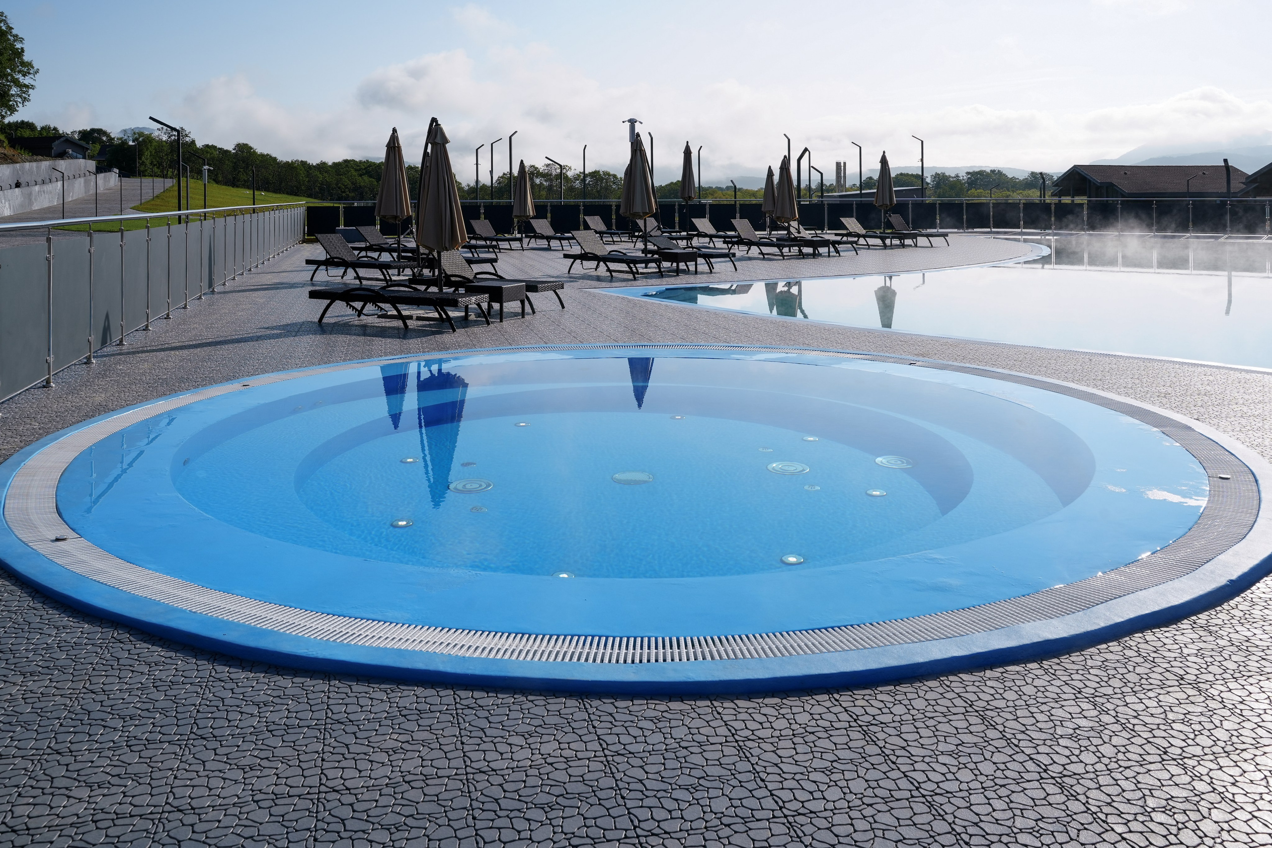 Экстерьер Kamchatka Chalet. Репортажный фотограф в Красной Поляне и Сочи Павлюченко Екатерина