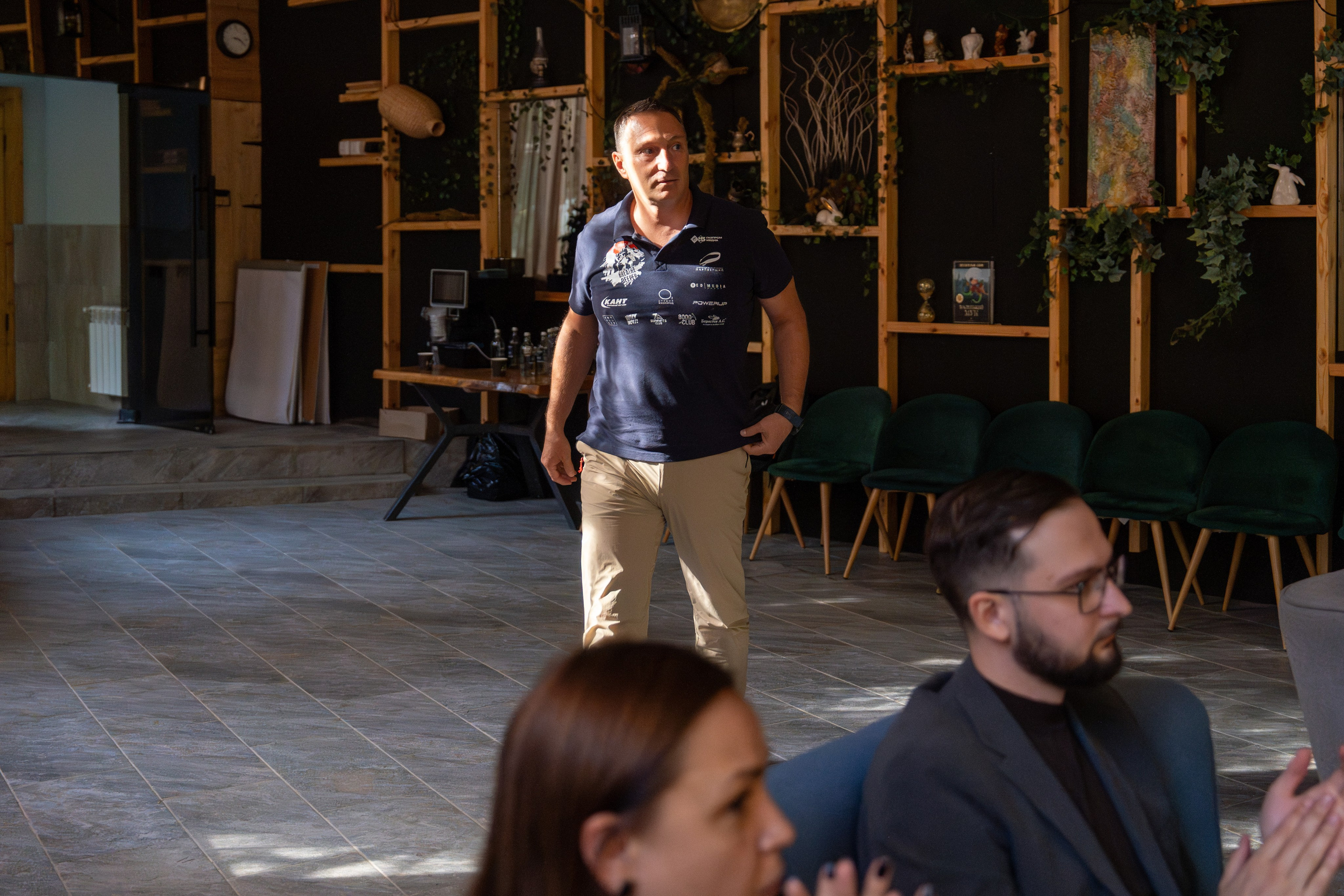 MICE меоприятие на курорте Красная Поляна для компании «Неометрия''. Репортажный фотограф в Красной Поляне и Сочи Павлюченко Екатерина