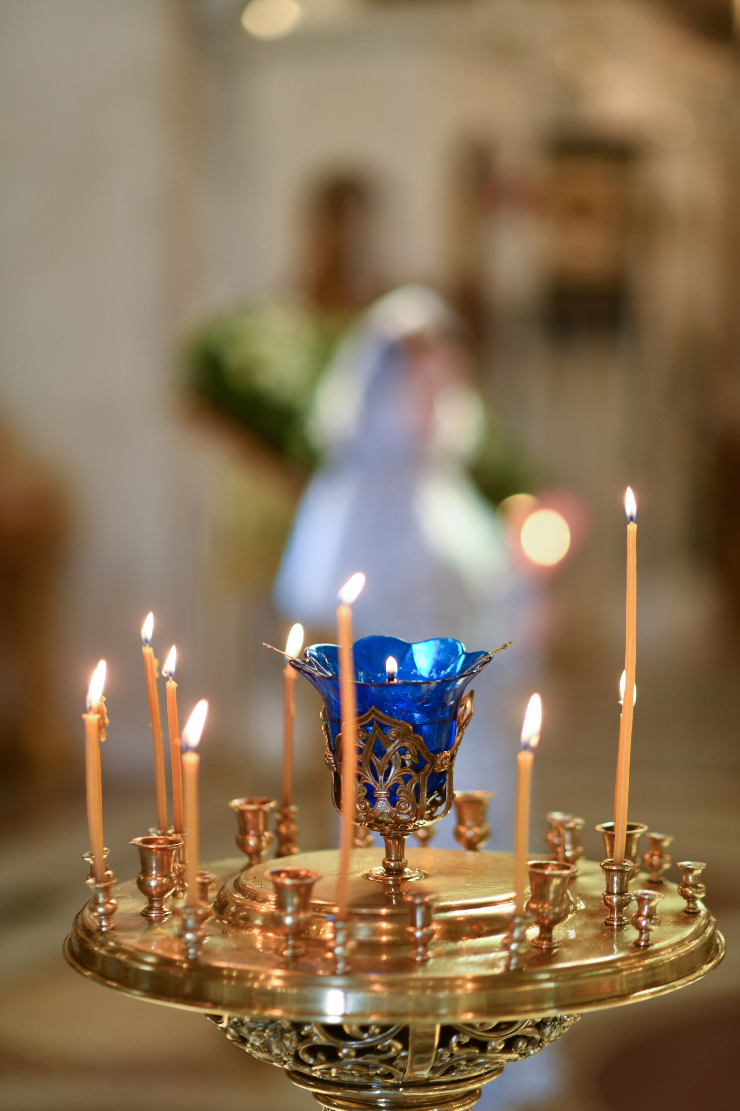 Женя в Храме Покрова Пресвятой Богородицы в Ясенево. Свадебный и портретный фотограф в Москве Галина Борисова