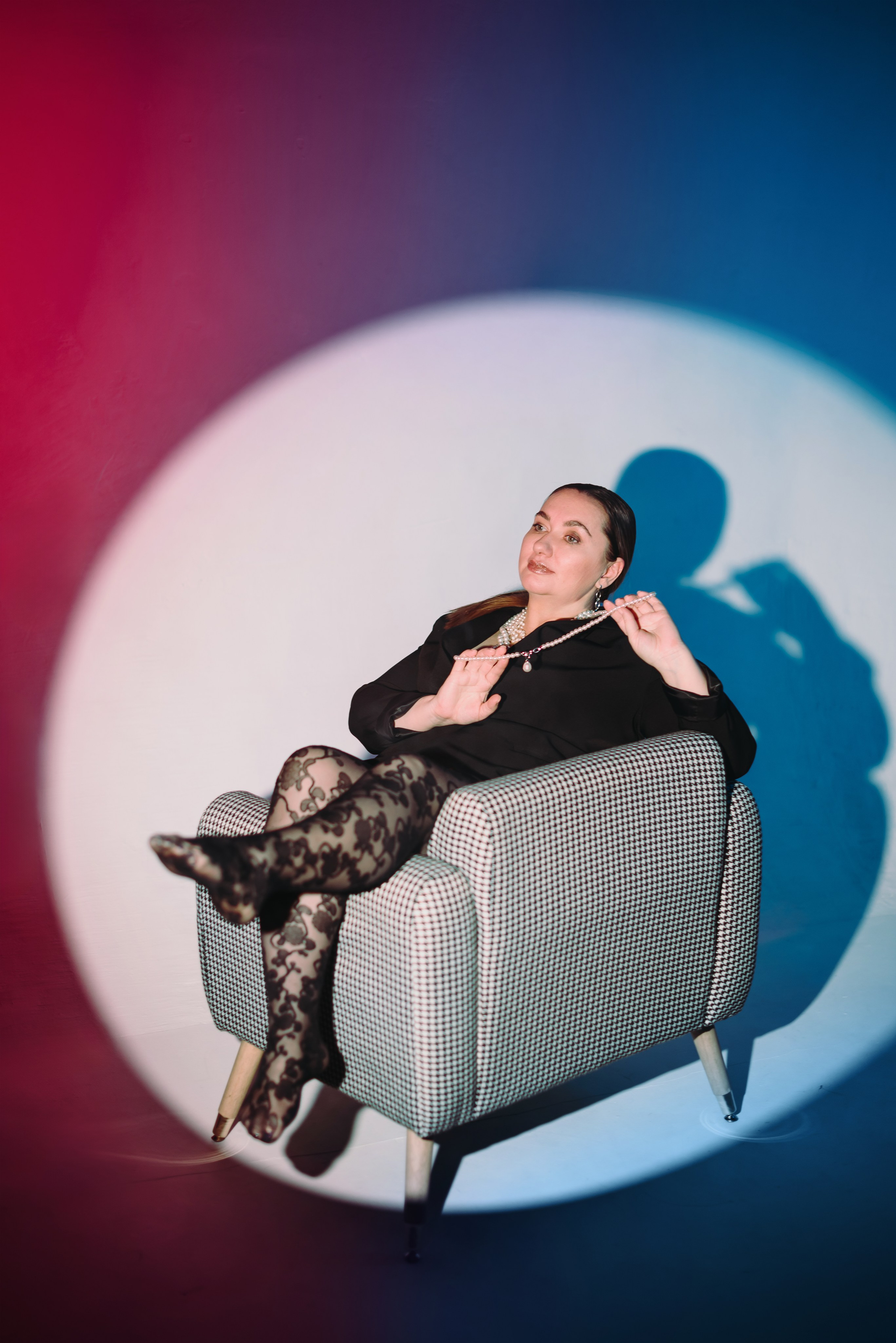 Фотосессия Анеты с цветным светом