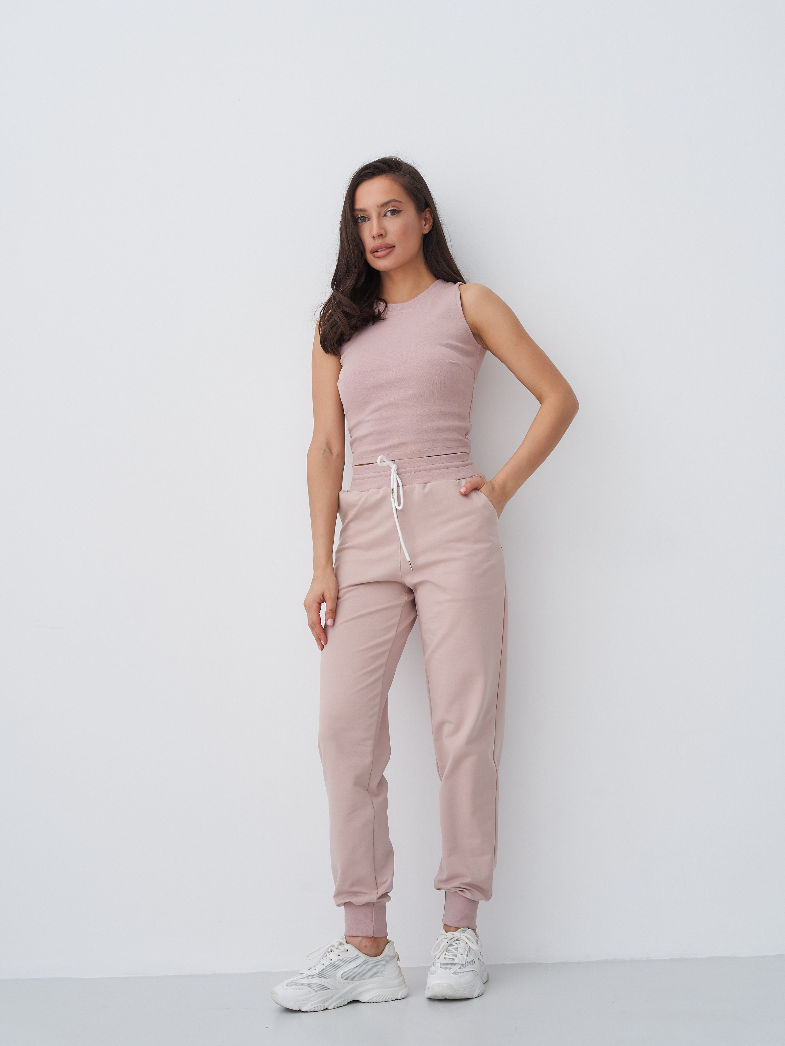 Настя Д. Контент для маркетплейсов и соцсетей. Фото и видео съемка