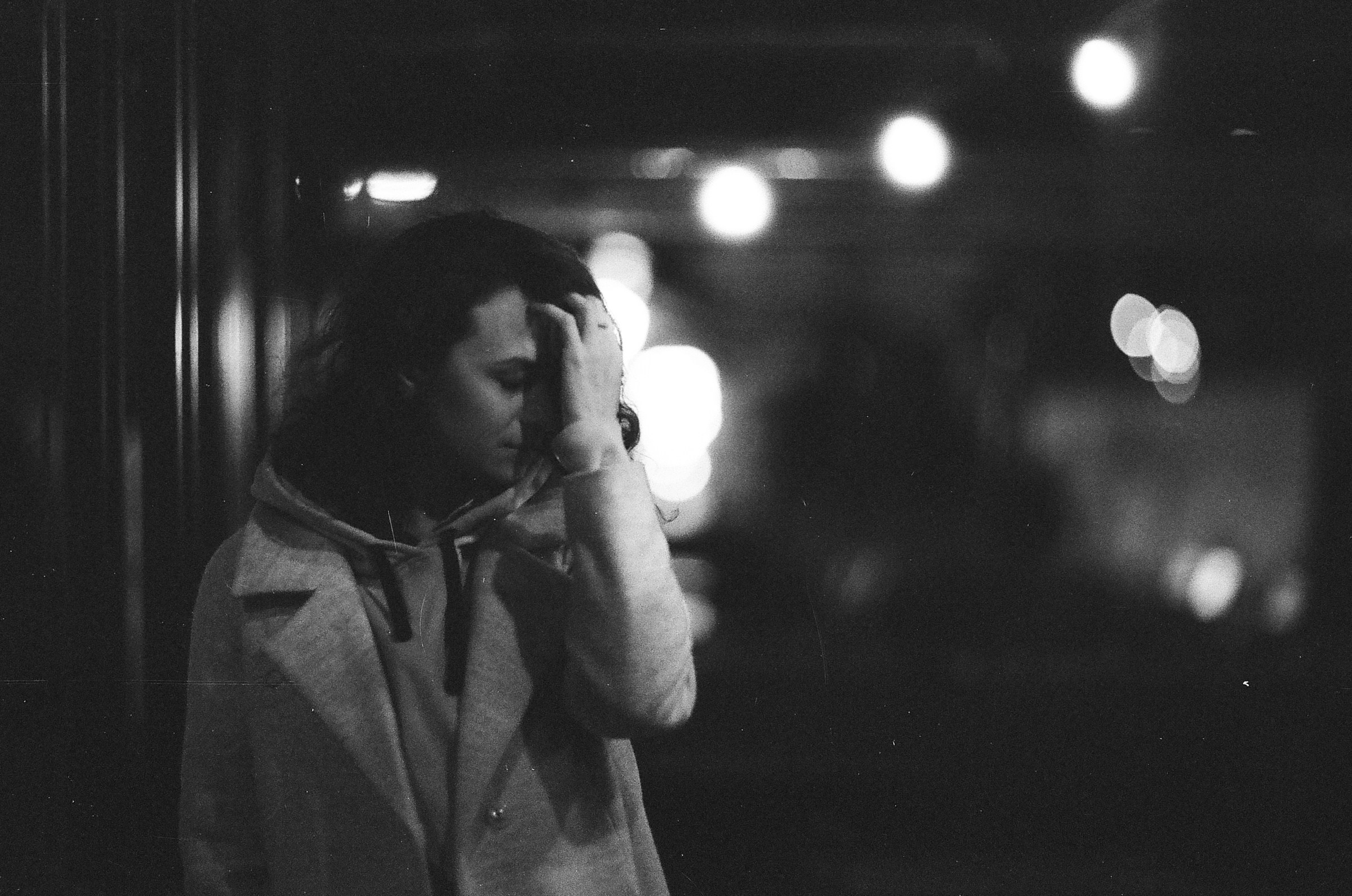 Fomapan 400 Canon 30 + Canon EF 85mm f/1.2L II USM