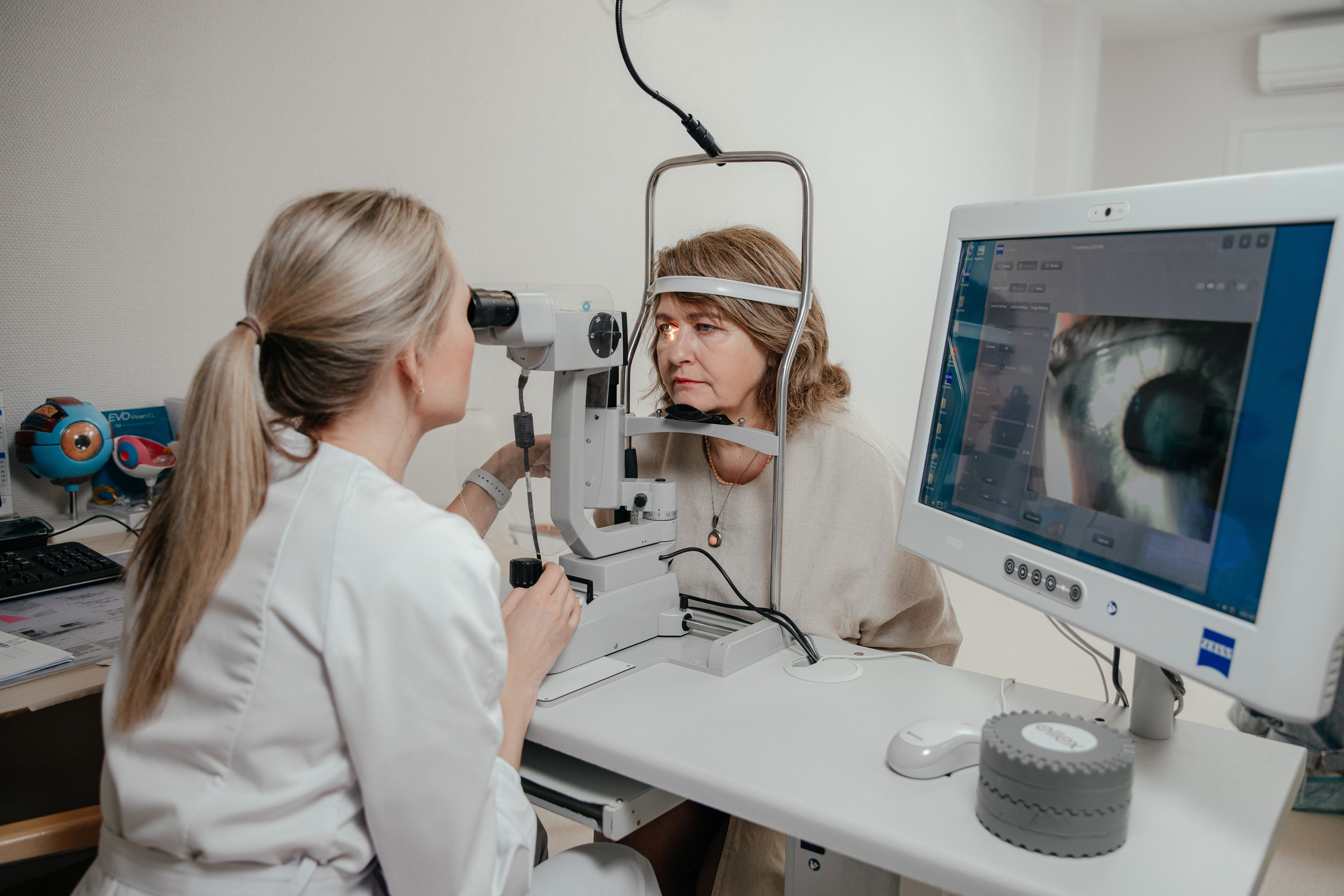 Фотосъемка медицинских центров в Екатеринбурге. Фотограф для бизнеса Константин Брусницын в Екатеринбурге