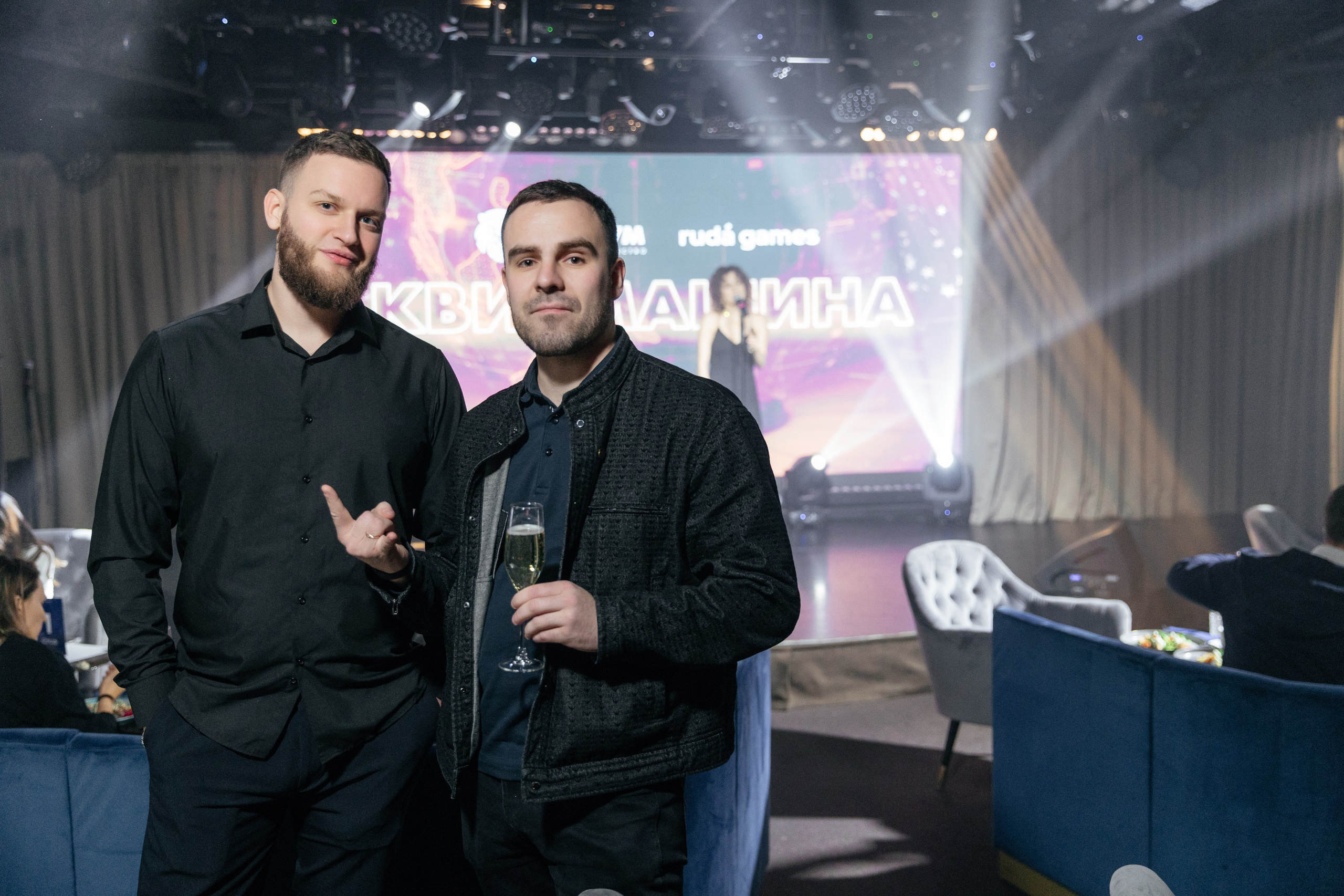 Квизмашина. Фотограф для бизнеса Константин Брусницын в Екатеринбурге