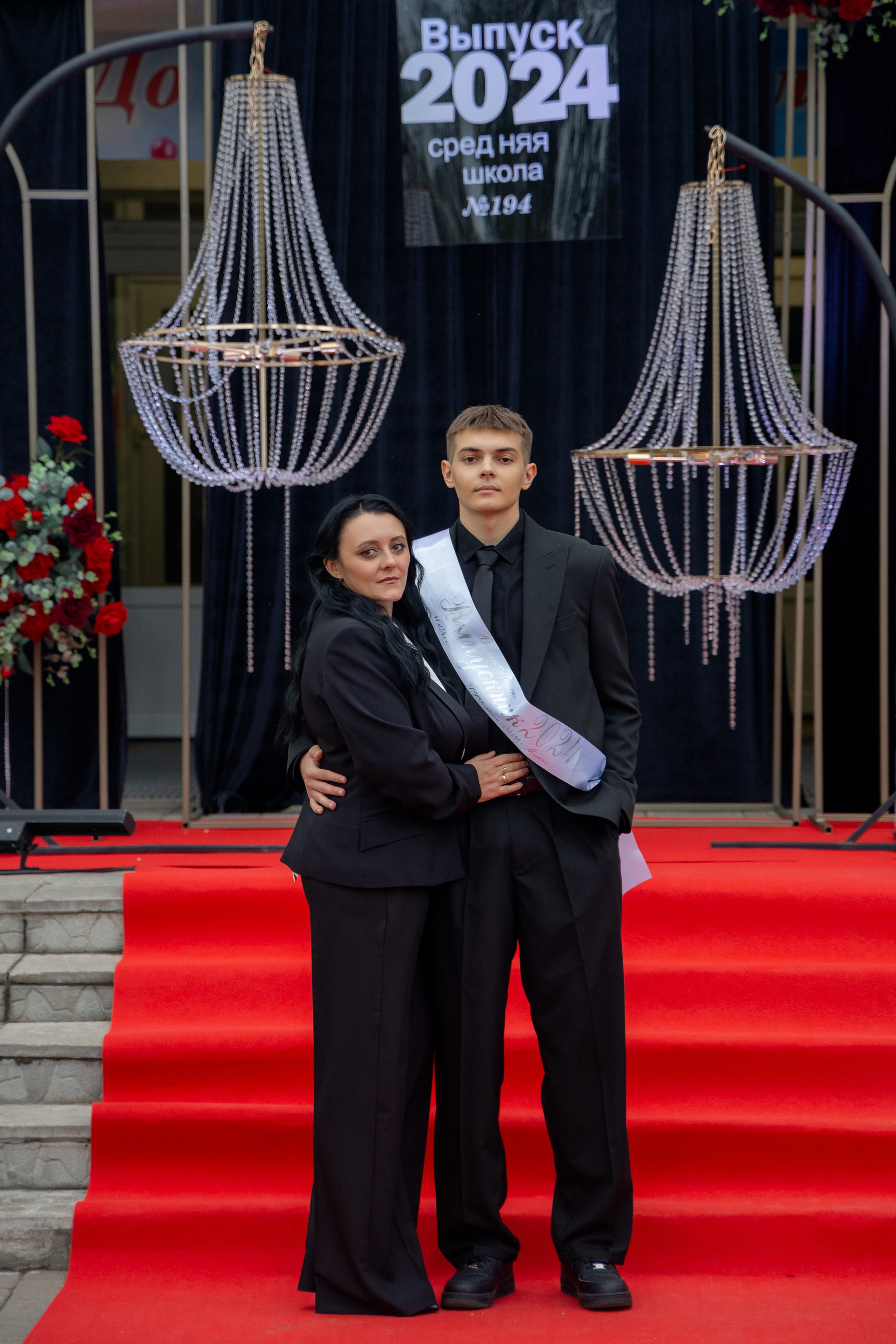 Школьный выпускной 2024 год в Соколе (Минск). Свадебный фотограф в Минске/Беларуси Сергей Спиридонов