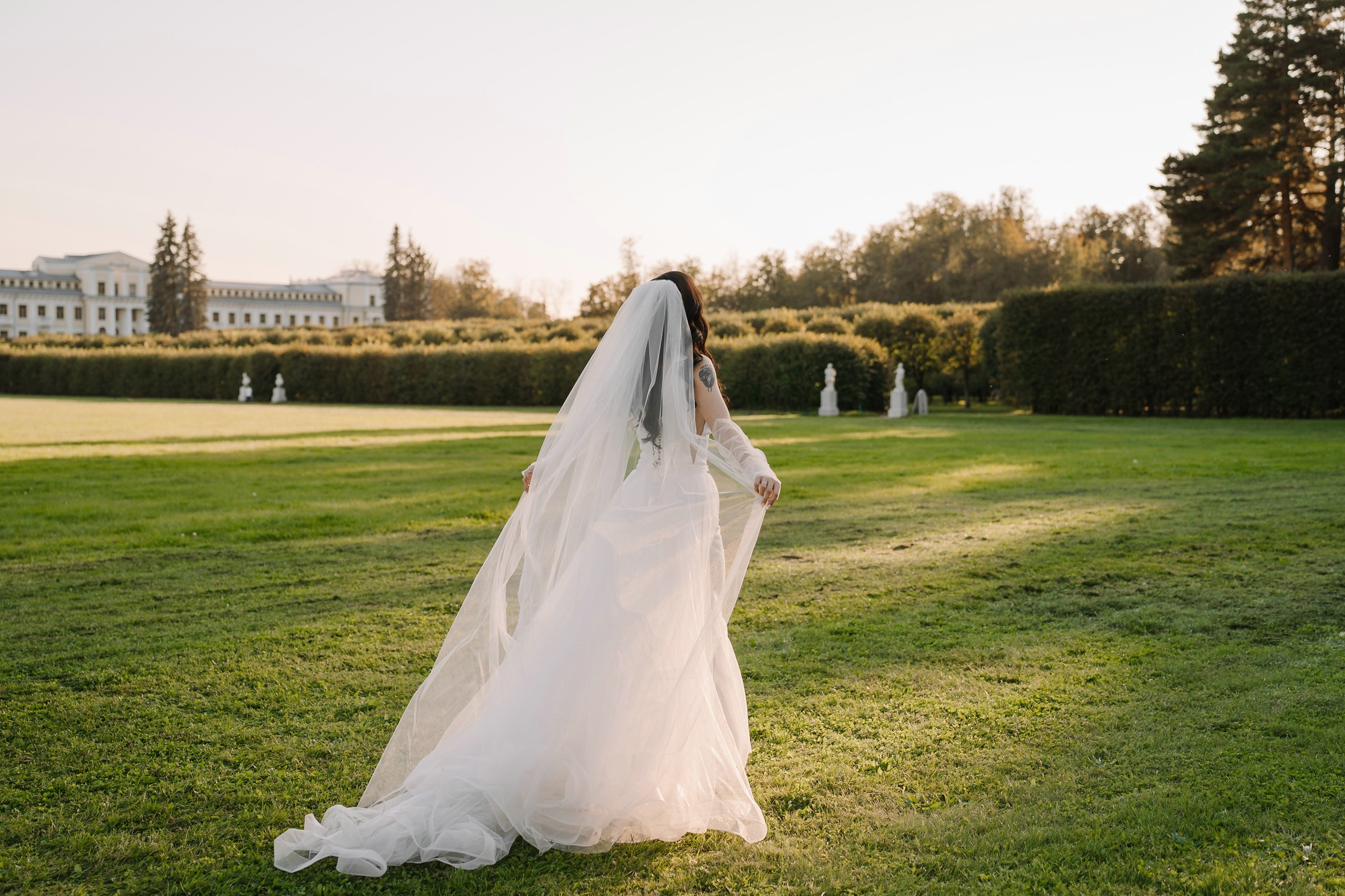 Свадьба в усадьбе Архангельское. Свадебный и семейный фотограф в Москве Светлана Зоткина