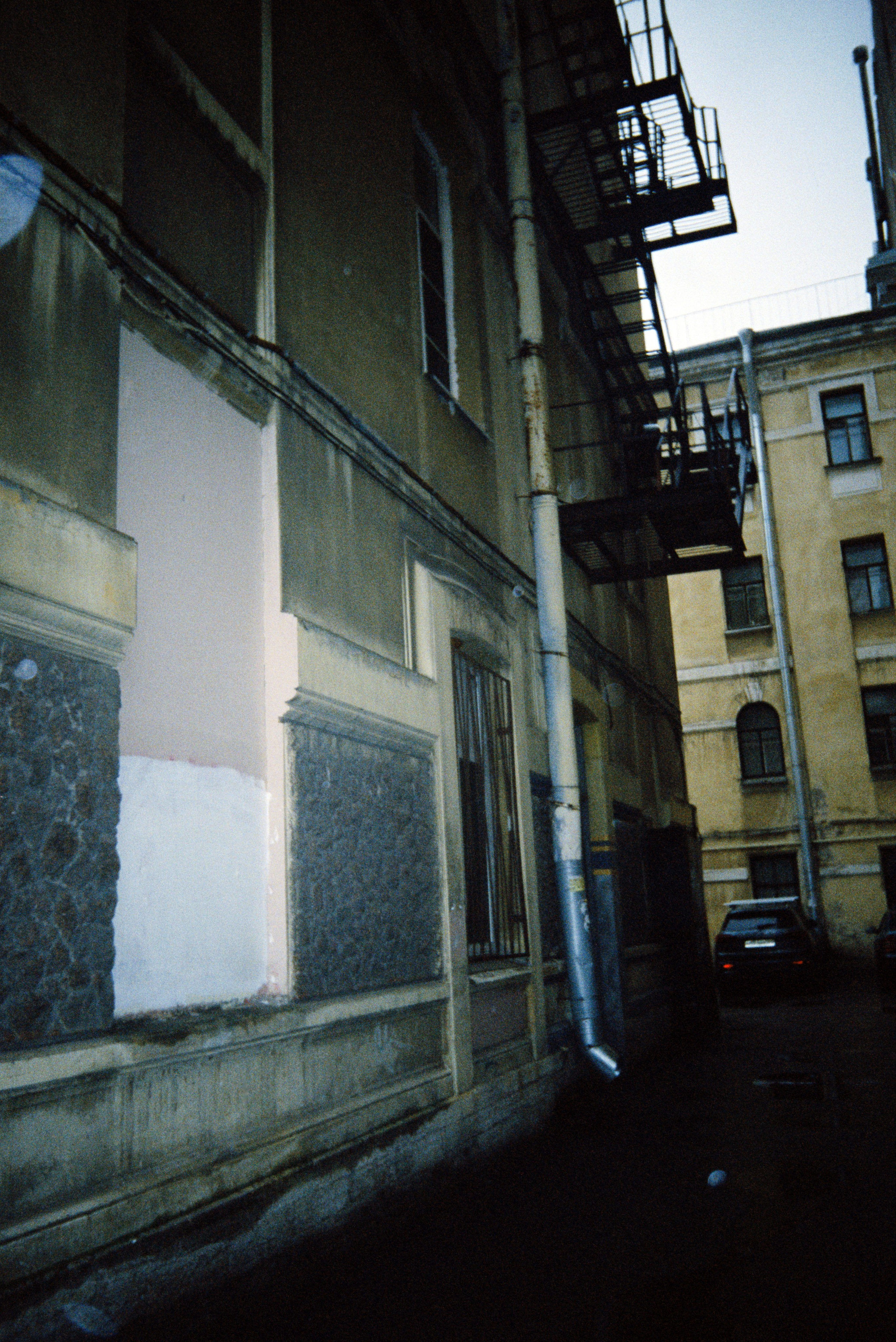 Проект: Плёнка и Города. Виктория Князева| фотограф из Санкт-Петербурга