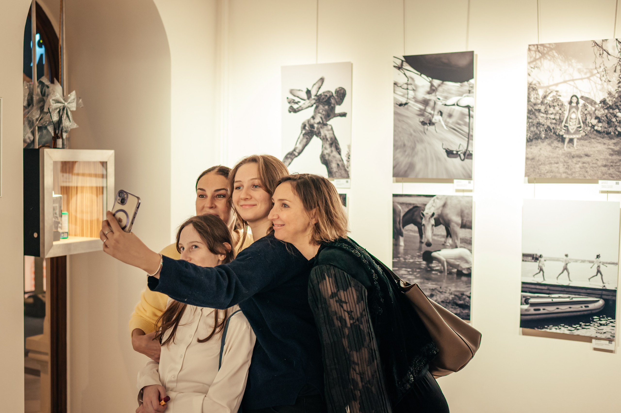 ГУМ. МОСКВА «Искусство XXI века» Глава 3. ARTEXPOPHOTO