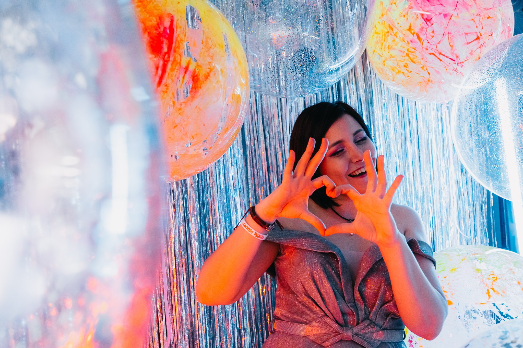 Неоновая. Репортажный и семейный фотограф в Москве