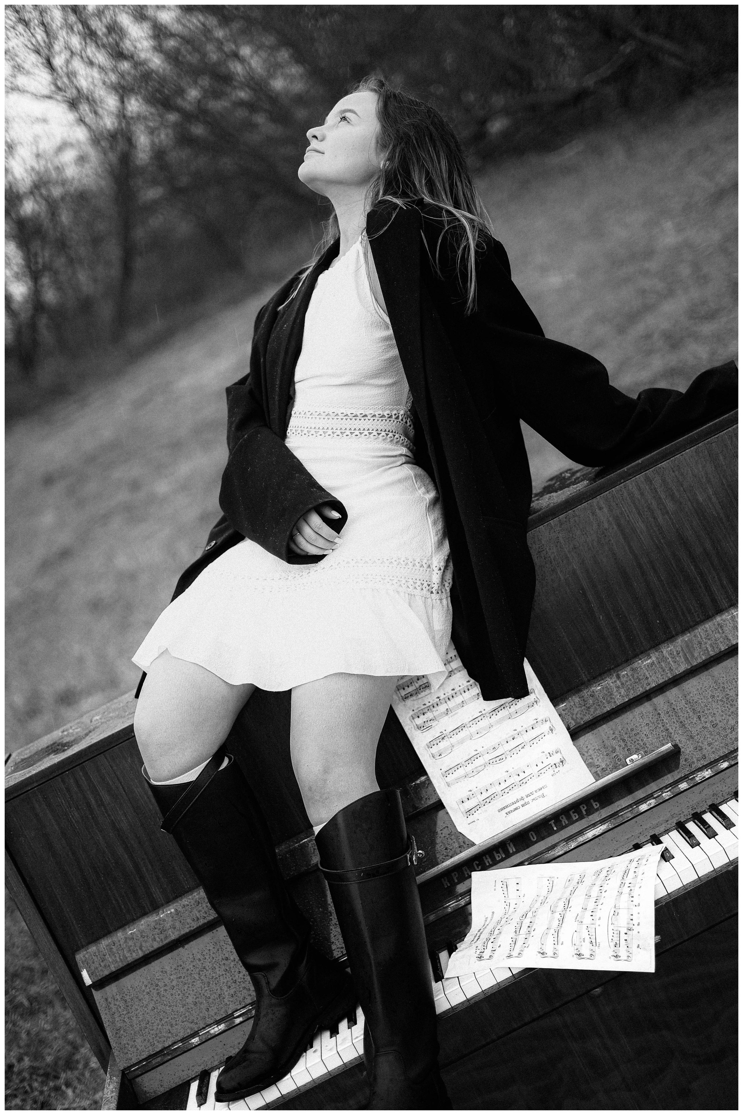 Валерия. Портретный фотограф в Орле. Готовые фото за 3 дня! Помощь в позировании. Советы по организации