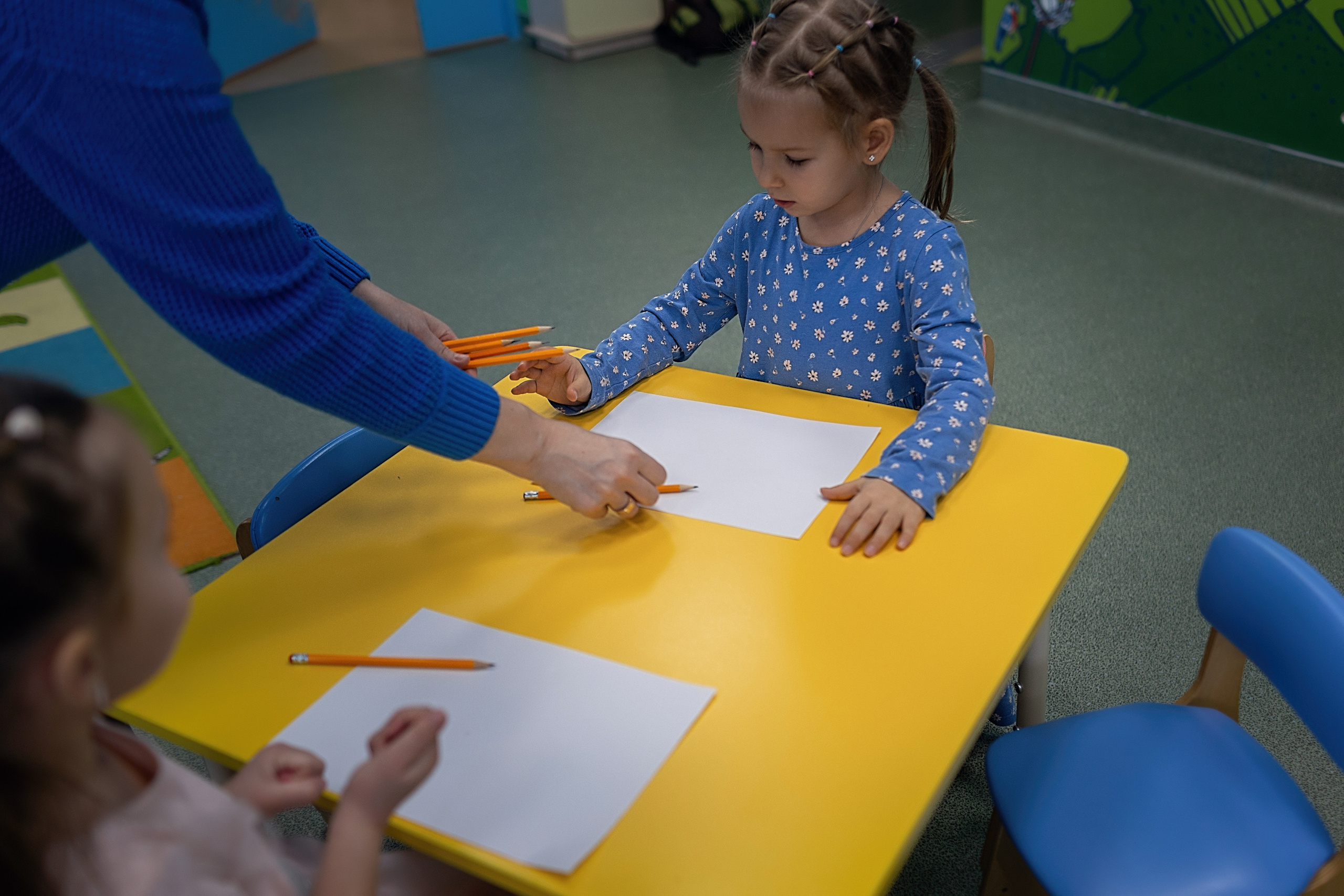 День в саду_ноябрь 2024. Семейный фотограф в Санкт-Петербурге