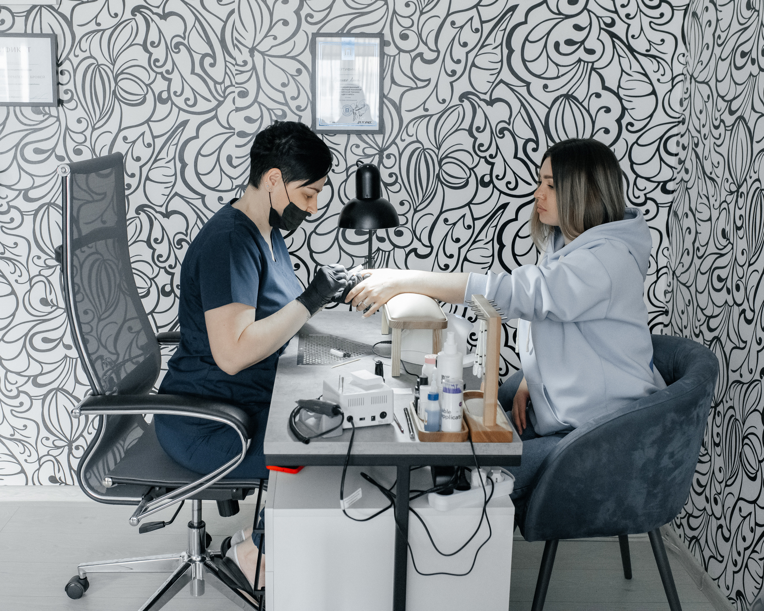 Контент-съёмка для мастера маникюра. Фотограф г. Хабаровск