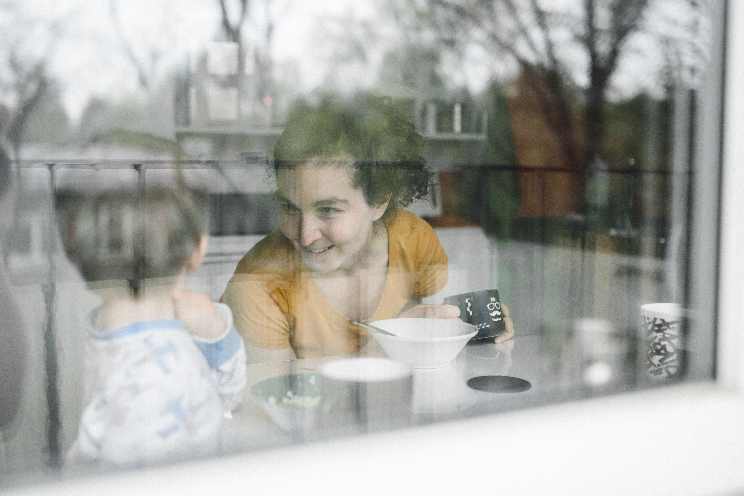 Игорь, Мила и Михаил Игоревич, домашняя история. Фотограф Денис Неместо, портрет, репортаж