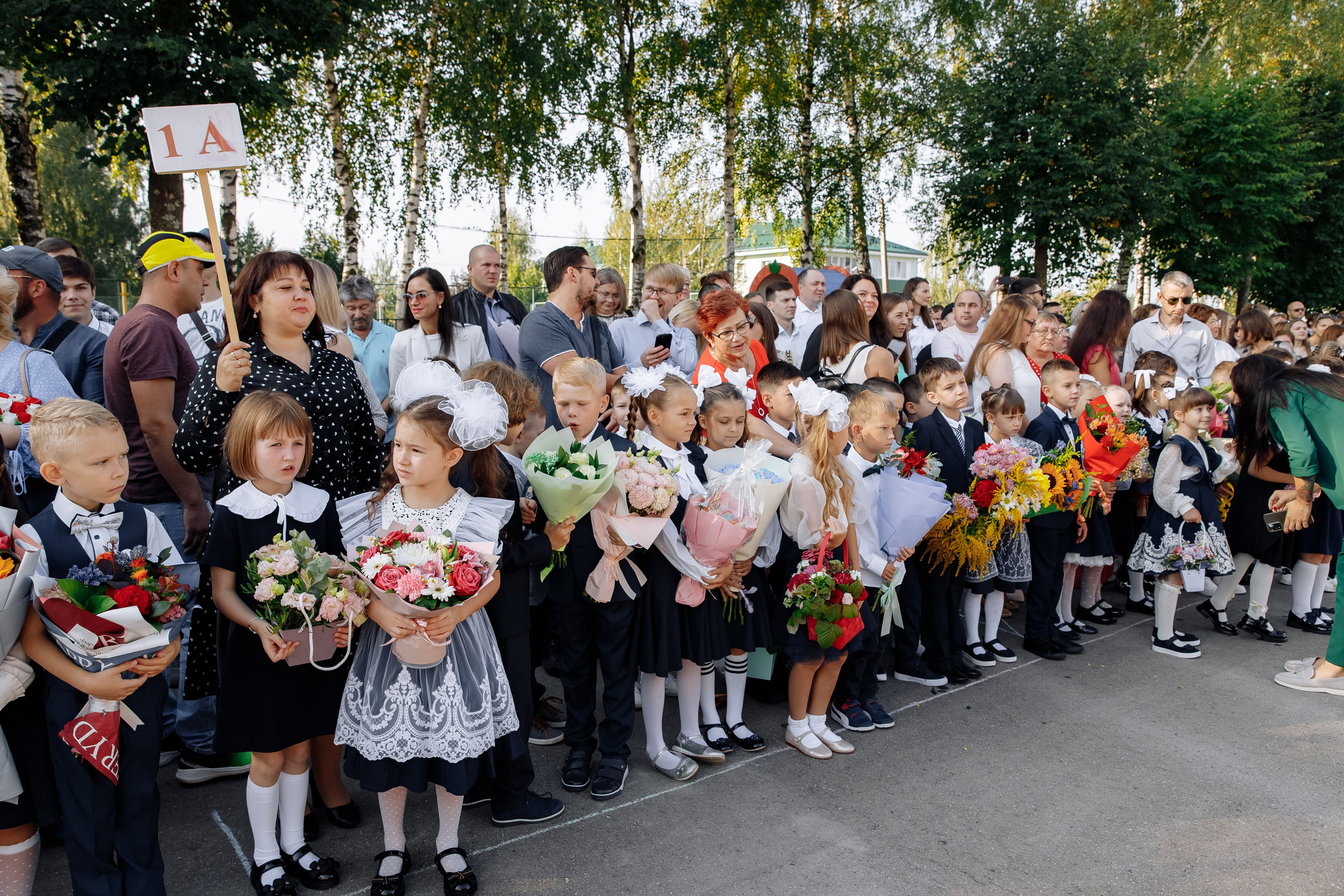 1 сентября Покровская СОШ. Свадебный фотограф Фадеева Алёна