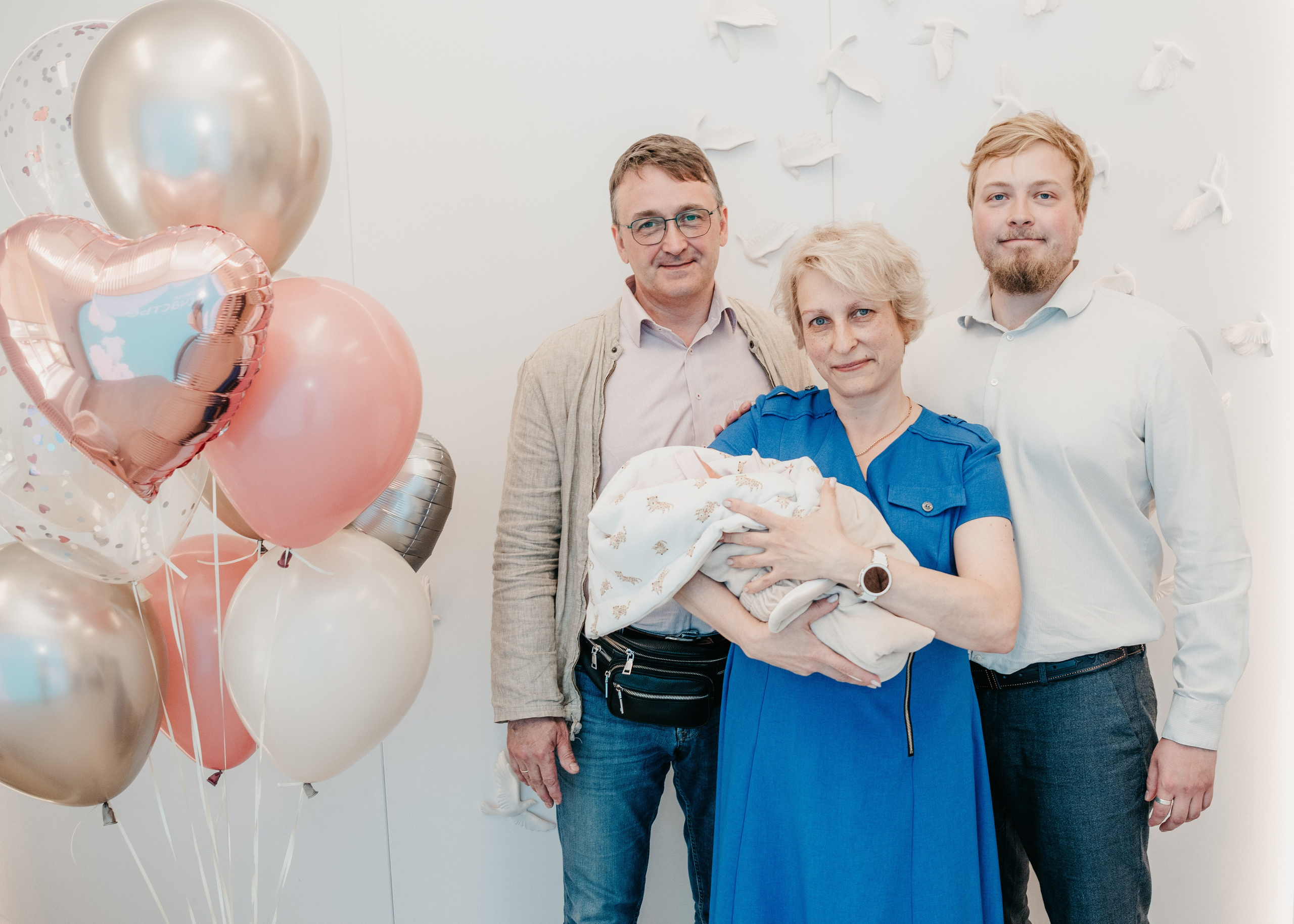 Выписка Виктории. Фотограф на выписку из роддома в Москве и МО