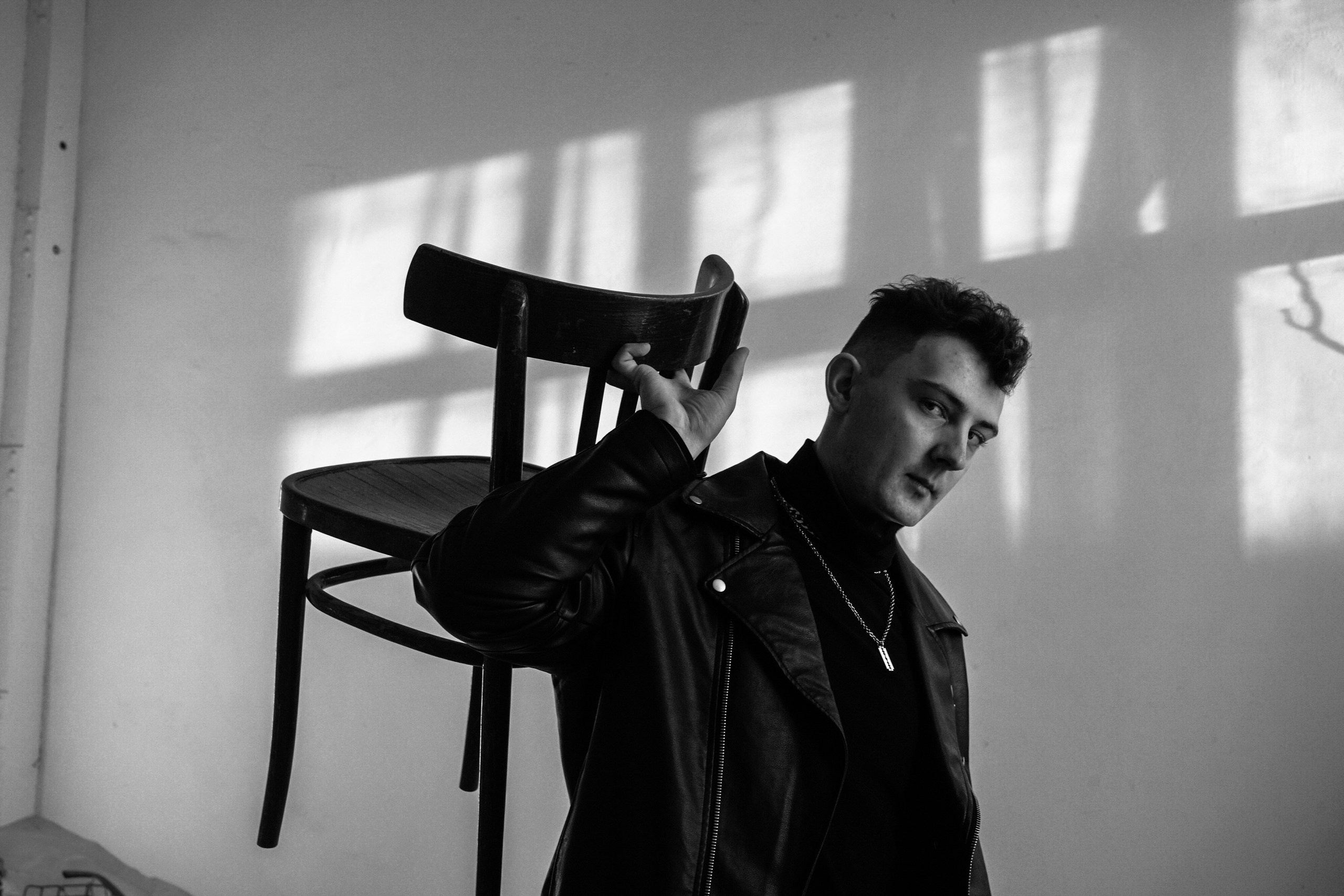 Художественная съёмка в студии. Мужской портрет. Свадебный, семейный и контент фотограф в Санкт- Петербурге Елена Грие