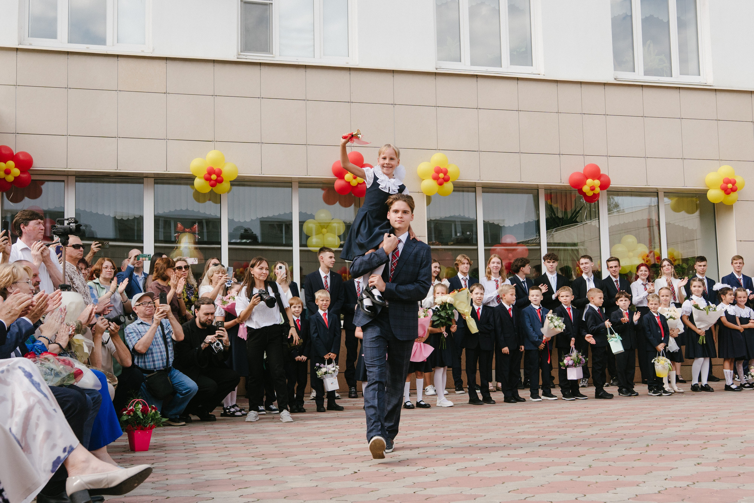Создадим школьные воспоминания вместе. ИТВИ
