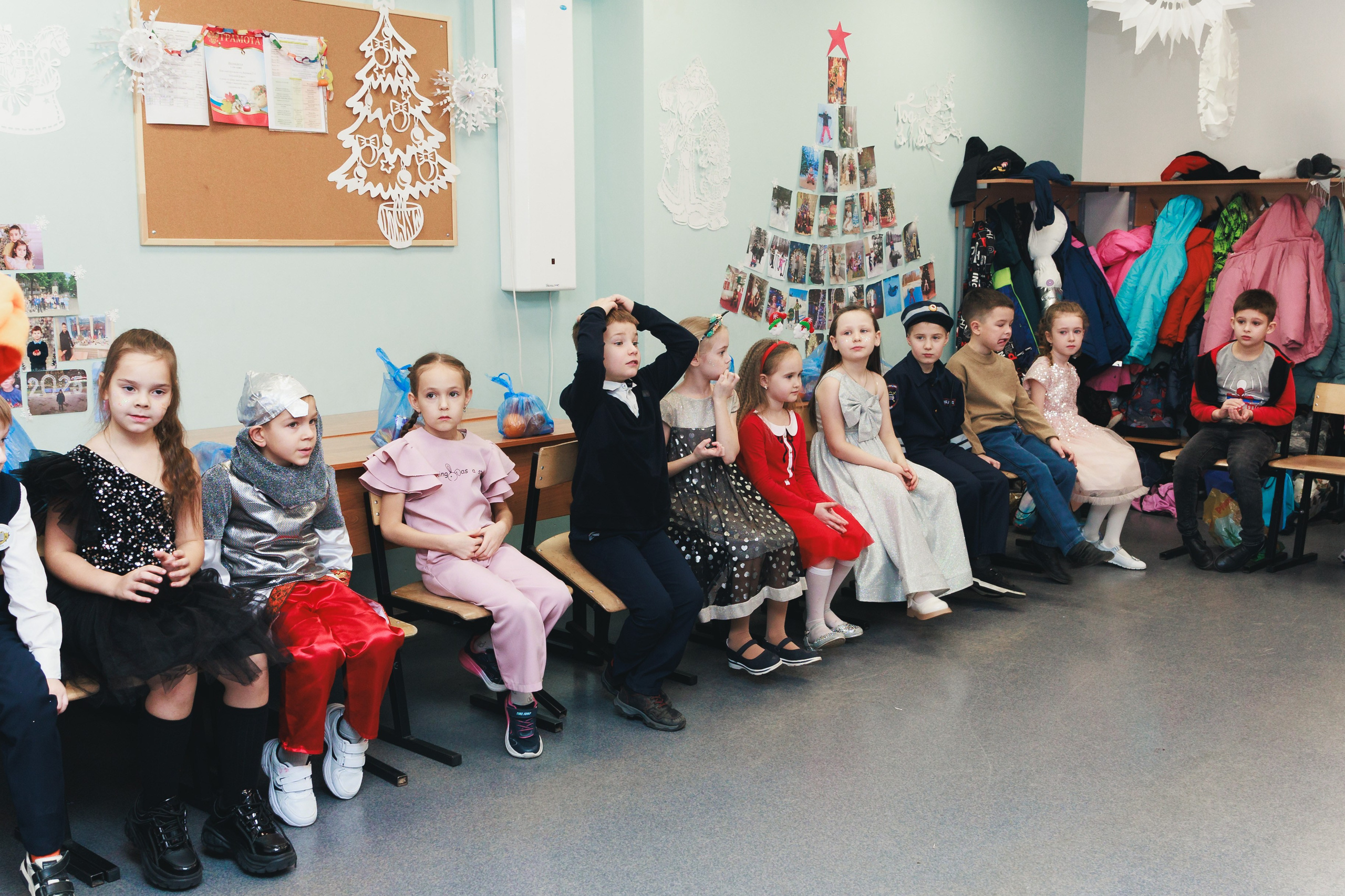 Новогодний утренник в начальной школе. Фотограф Воронеж, Новая Усмань Мария Бублик