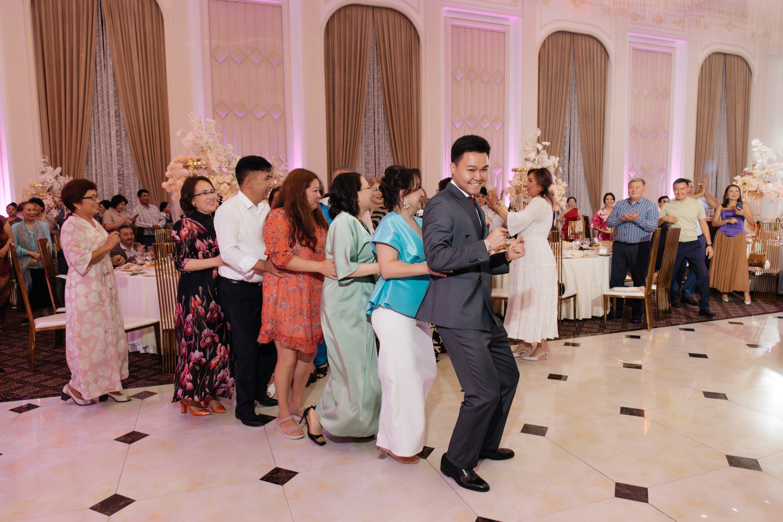 Kamila — Qyz uzatu. Wedding and Love story Photographer