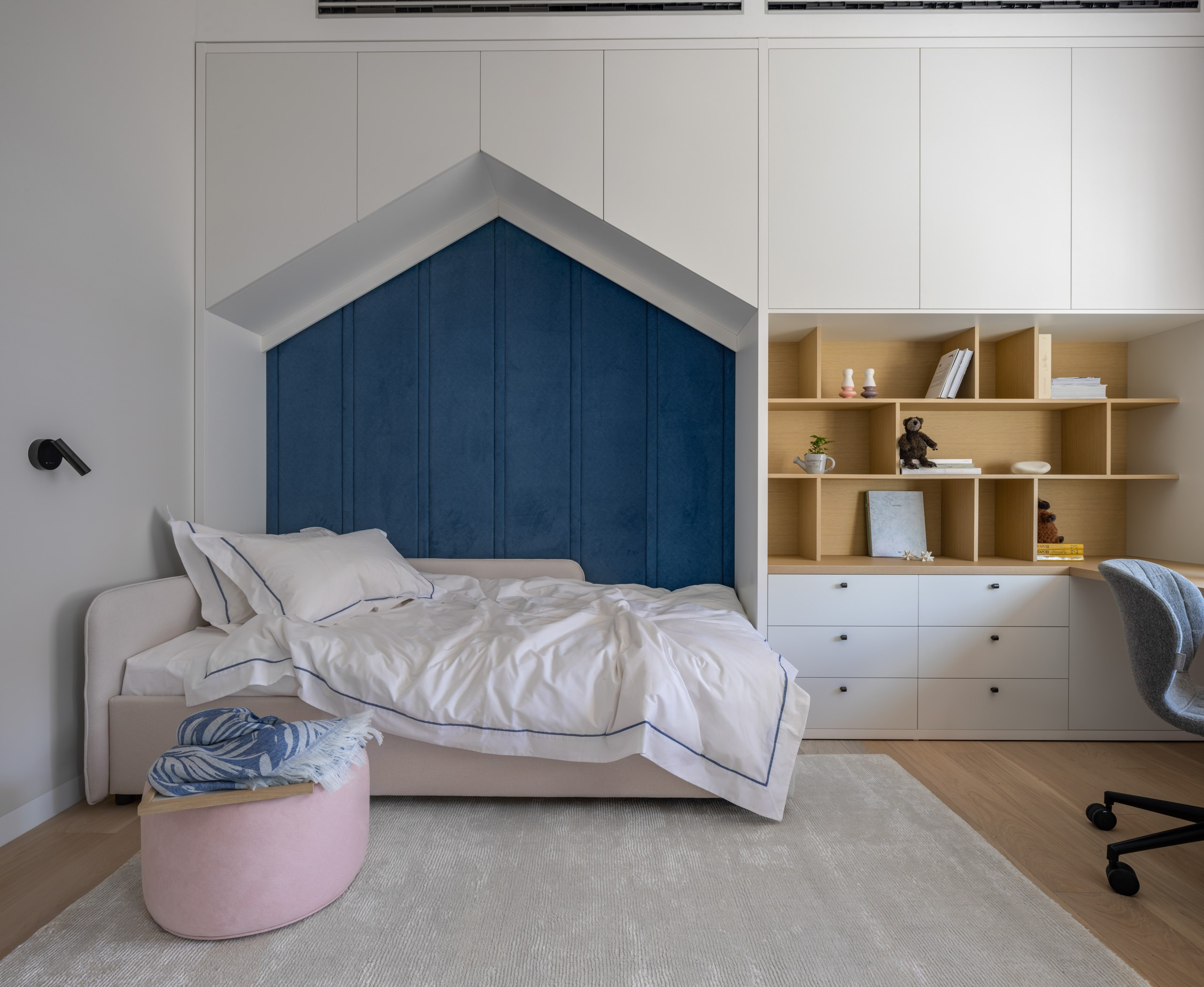 Квартира в клубном доме Тихвин по проекту Поповой Светланы. Коваль Илья — Интерьерный и архитектурный фотограф