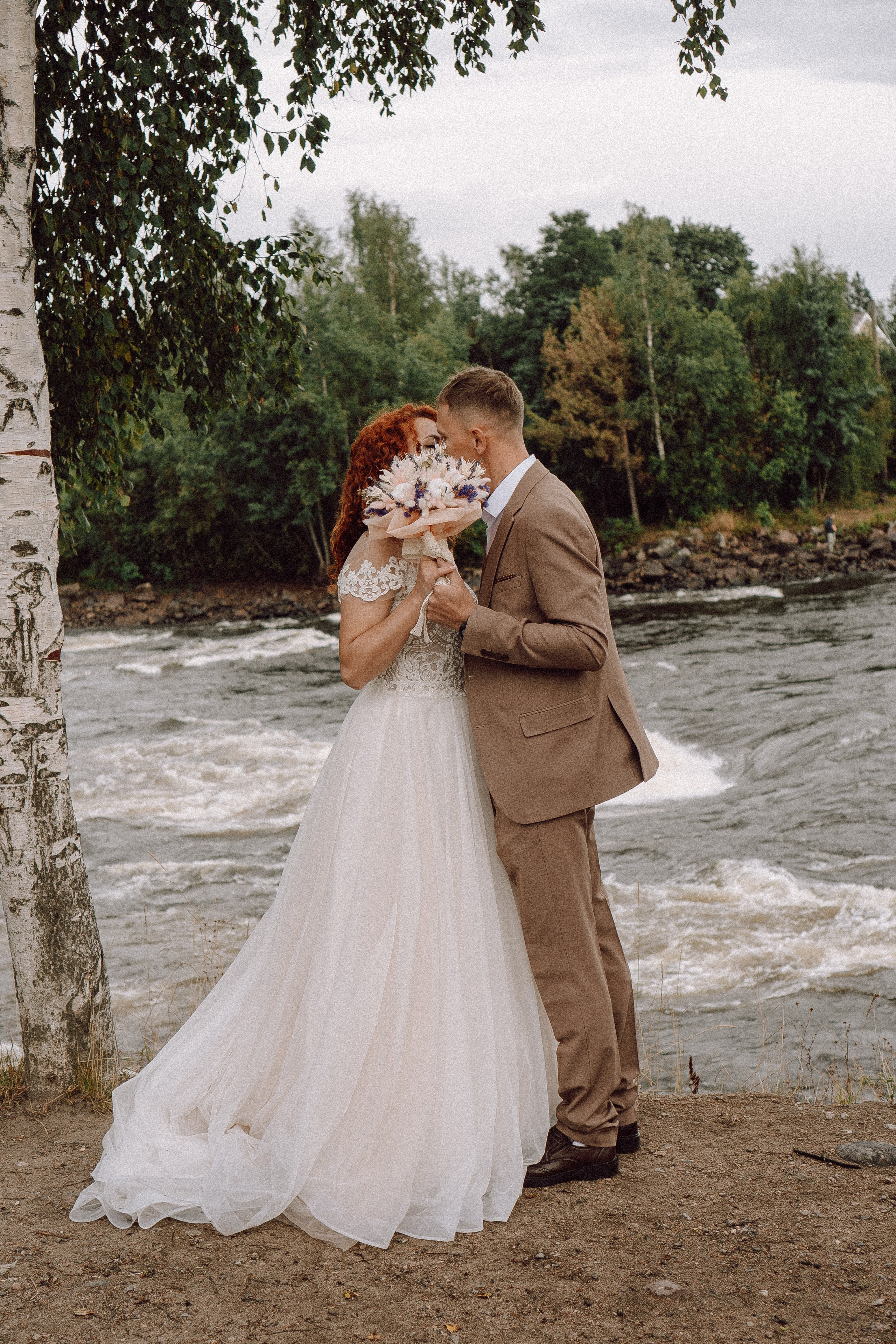 СВАДЕБНАЯ ФОТОСЕССИИЯ ПАРЫ В ГОРОДЕ ПРИОЗЕРСК В СОСНОВОМ ЛЕСУ И С ПИКАПОМ. Профессиональный фотограф, Санкт-Петербург — Виктория Богомолова