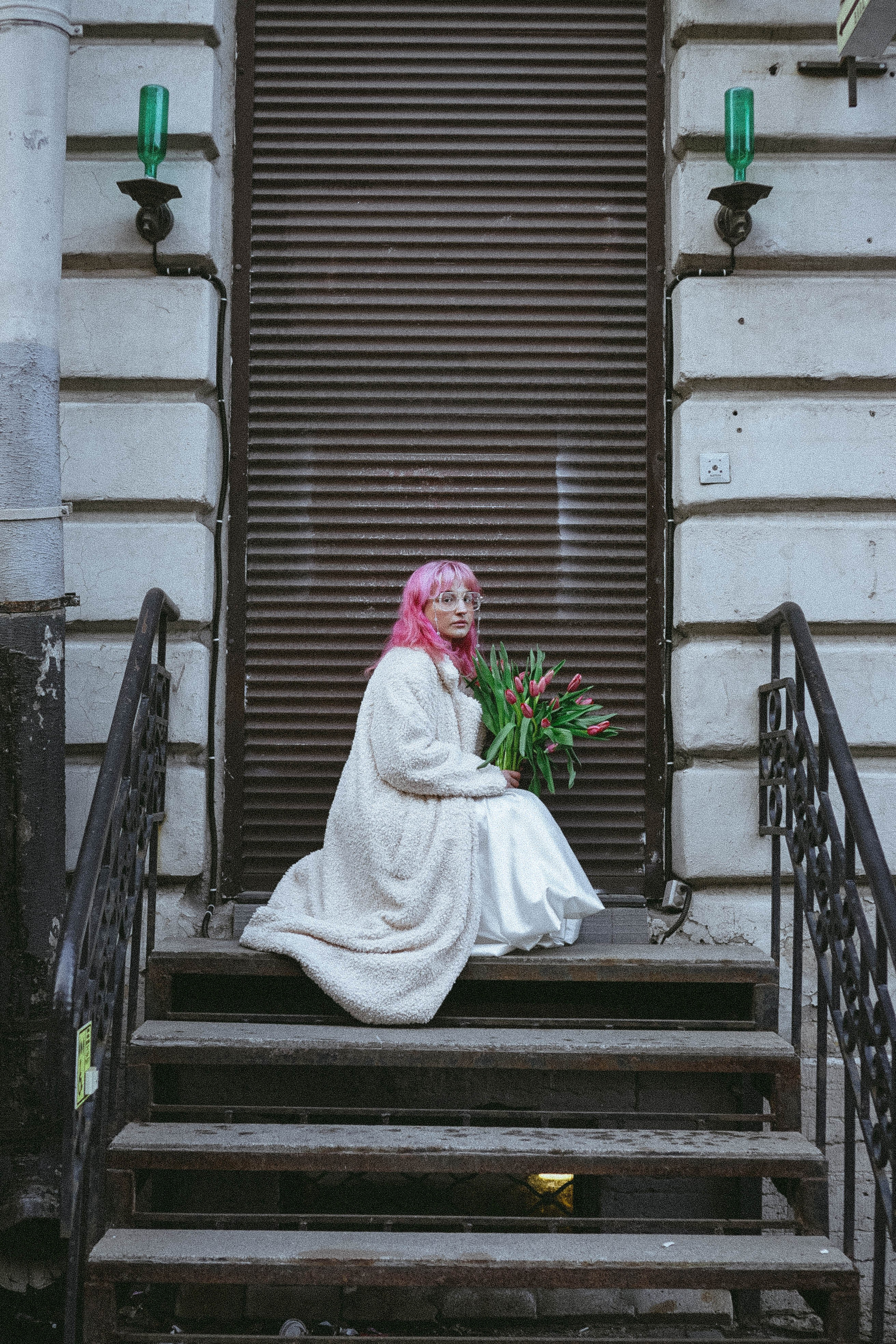 Прогулочная фотосессия с тюльпанами. Профессиональный фотограф, Санкт-Петербург — Виктория Богомолова