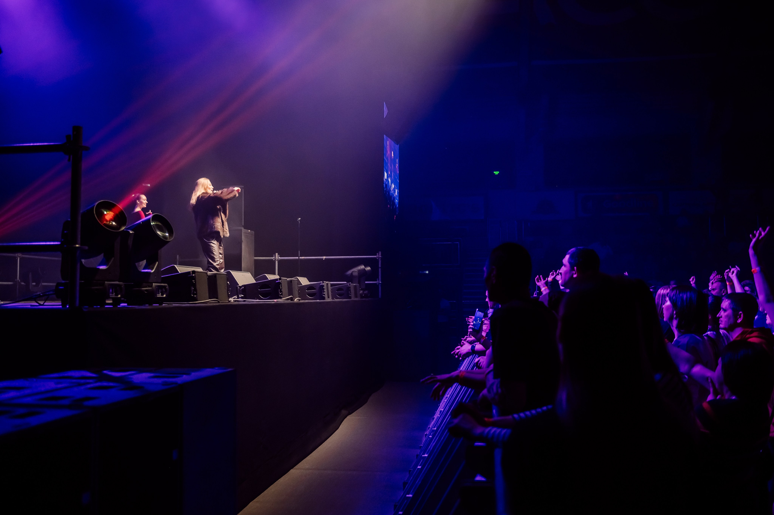 Дискач 90-х в Кемерово, СРК Арена. Детский фотограф, семейный фотограф и репортажи в Кемерово
