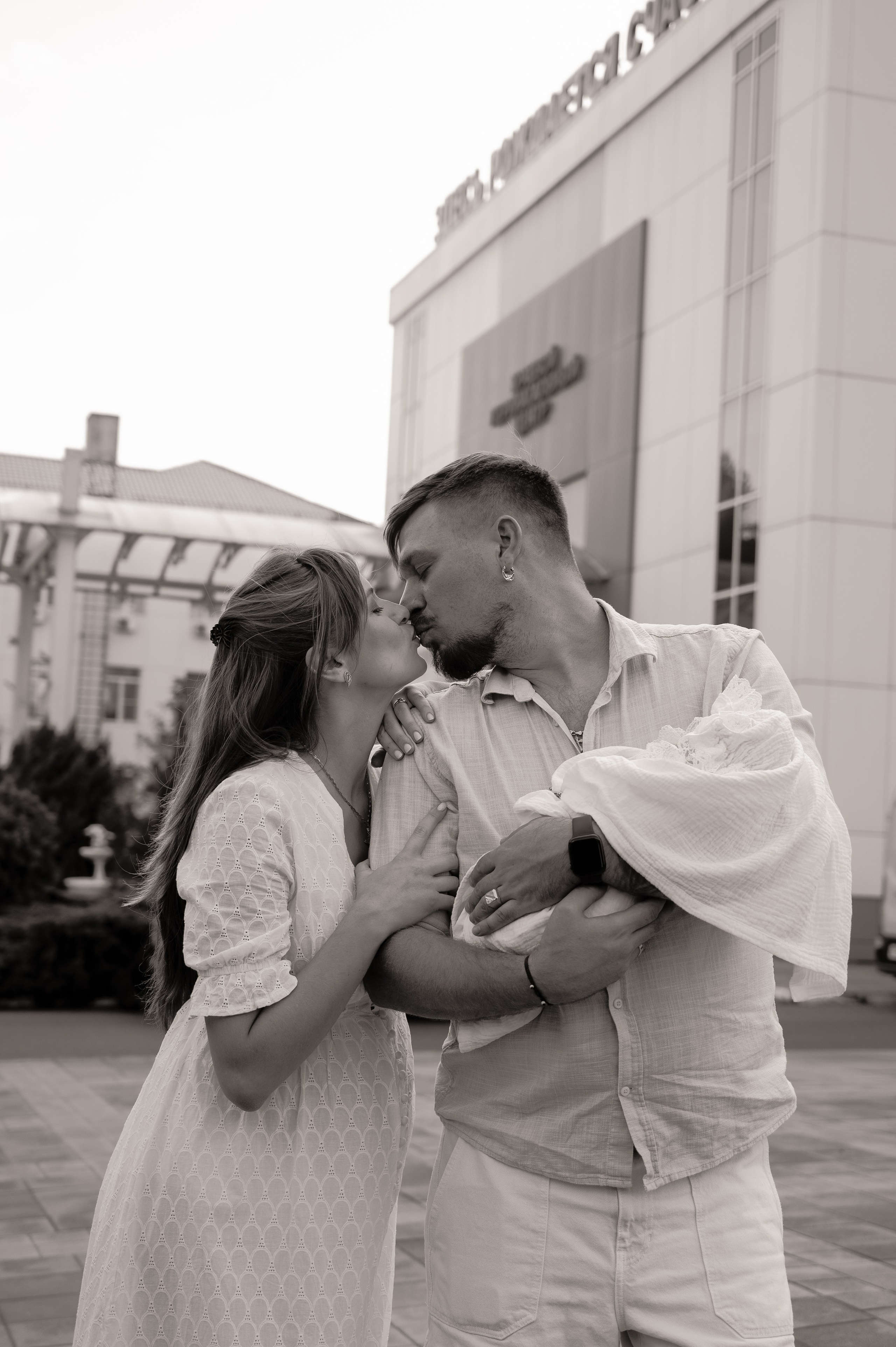 Выписка из роддома. Свадебный и семейный фотограф в Краснодаре Алина Мельник