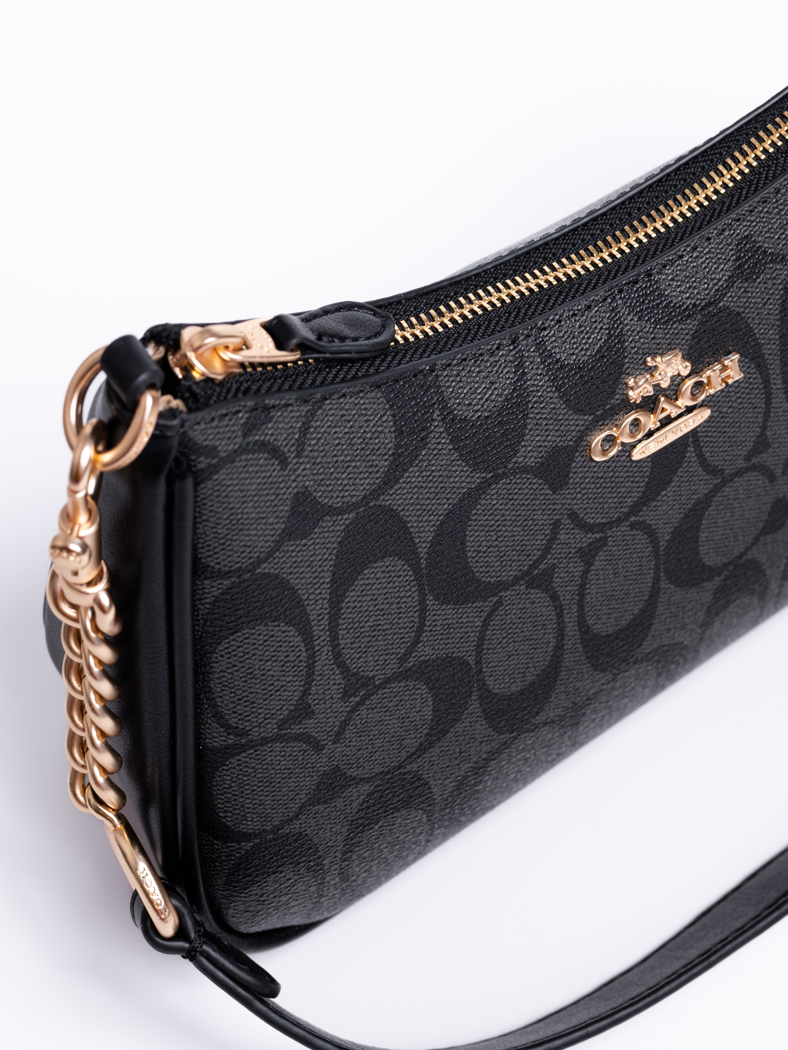 Сумки. Предметный фотограф, фото для маркетплейсов Пятигорск, КМВ