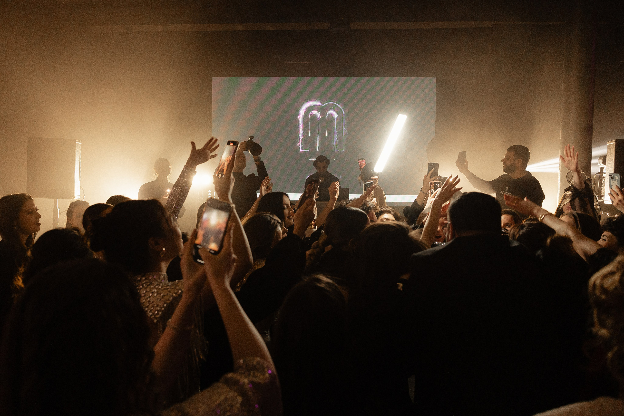 Goar make up revolution. Свадебный и репортажный фотограф в Казани Регина Гареева