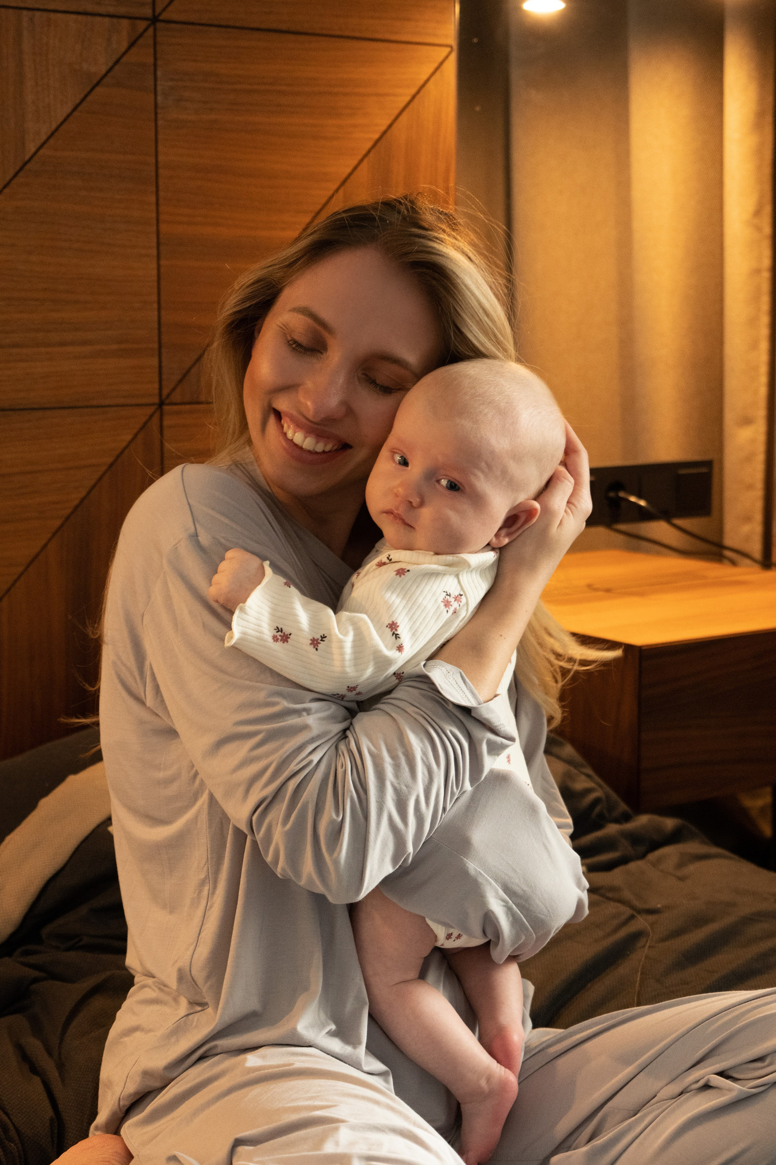 Семейная фотосессия (Ае 2 месяца). Фотограф видеограф Ольга Василевская