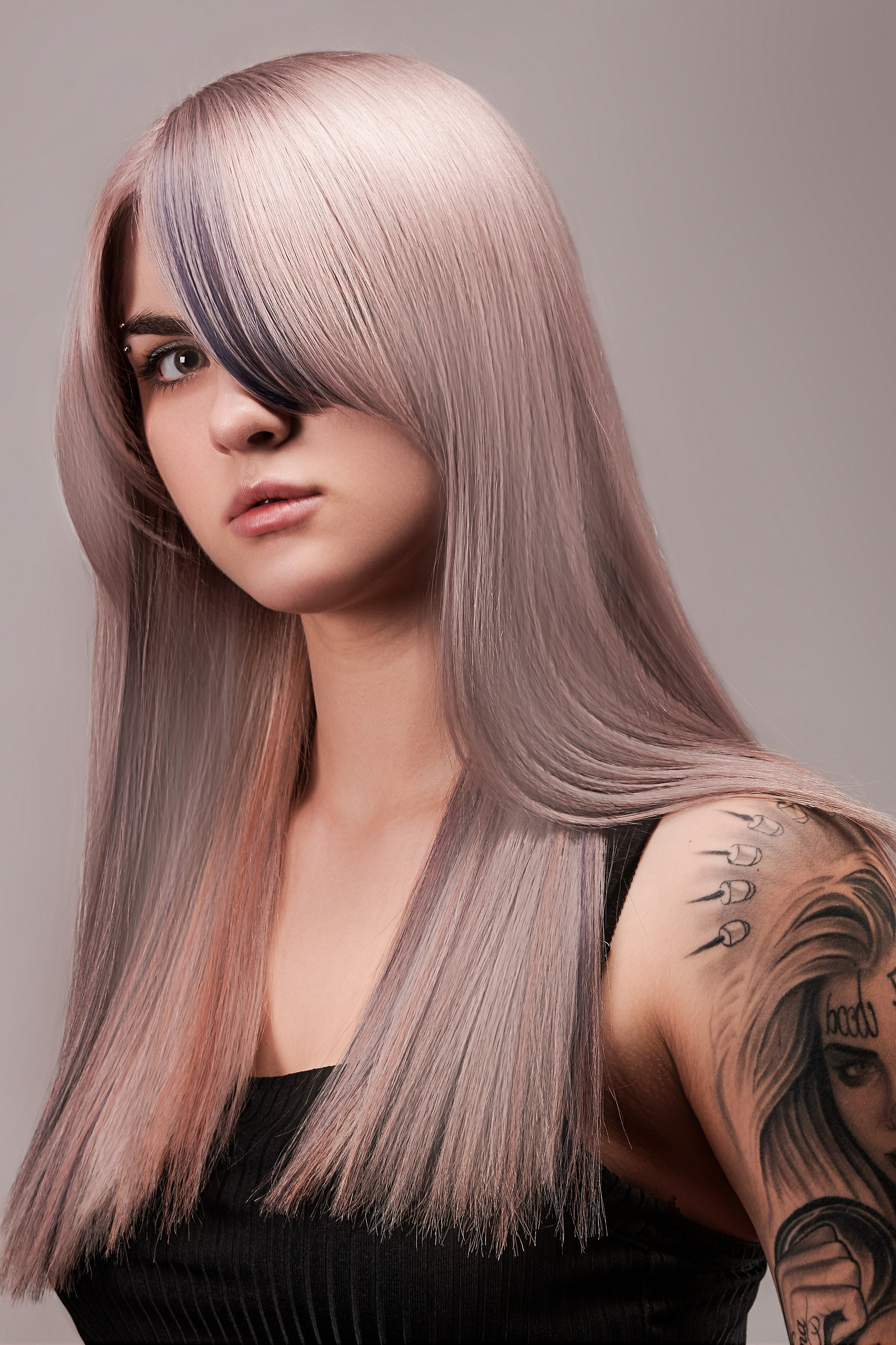 Оффлайн курс в студии RoRo по творческой съёмке. Фотограф Яковлев Роман — Красноярск