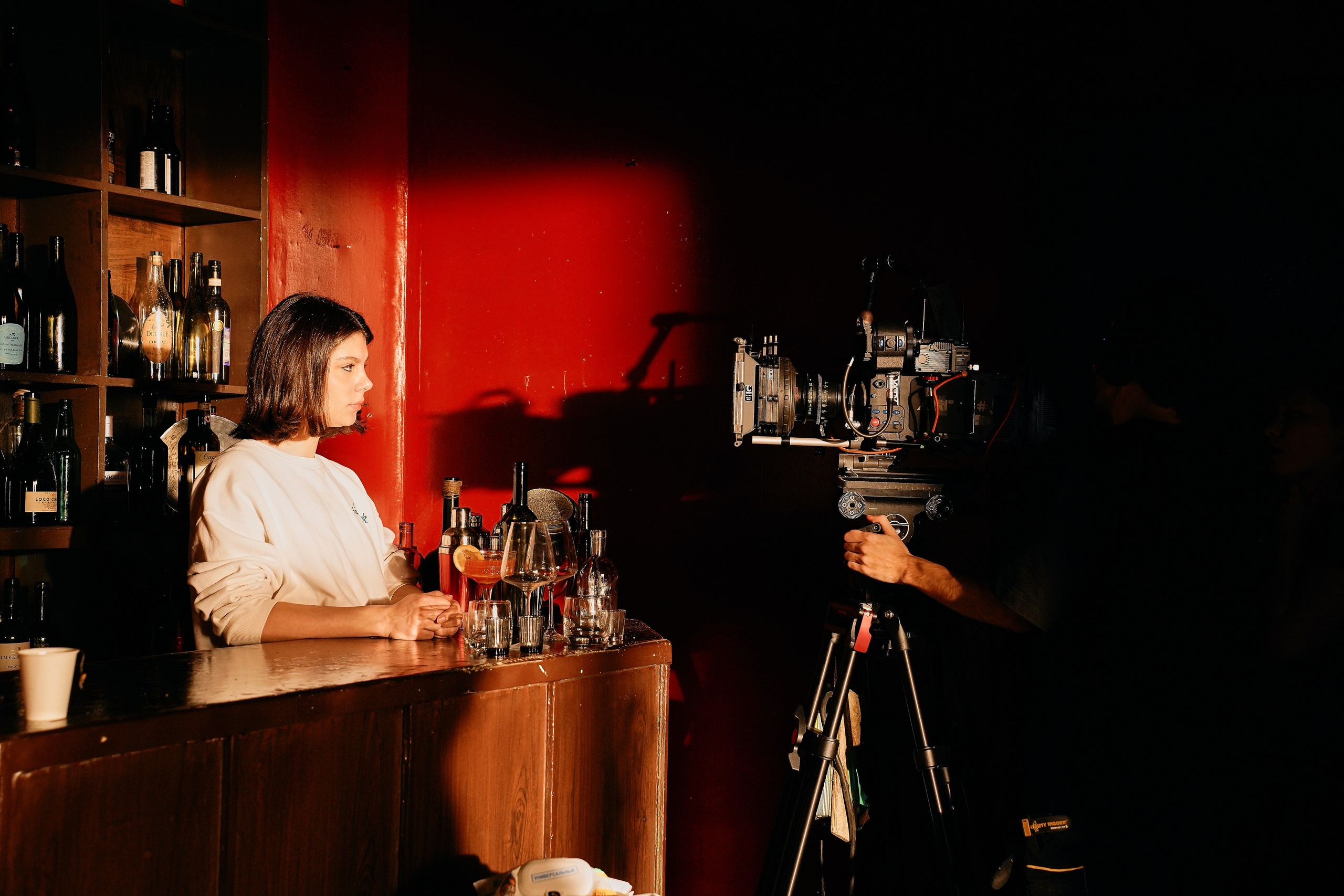 БЭКИ со съемок. Фотограф