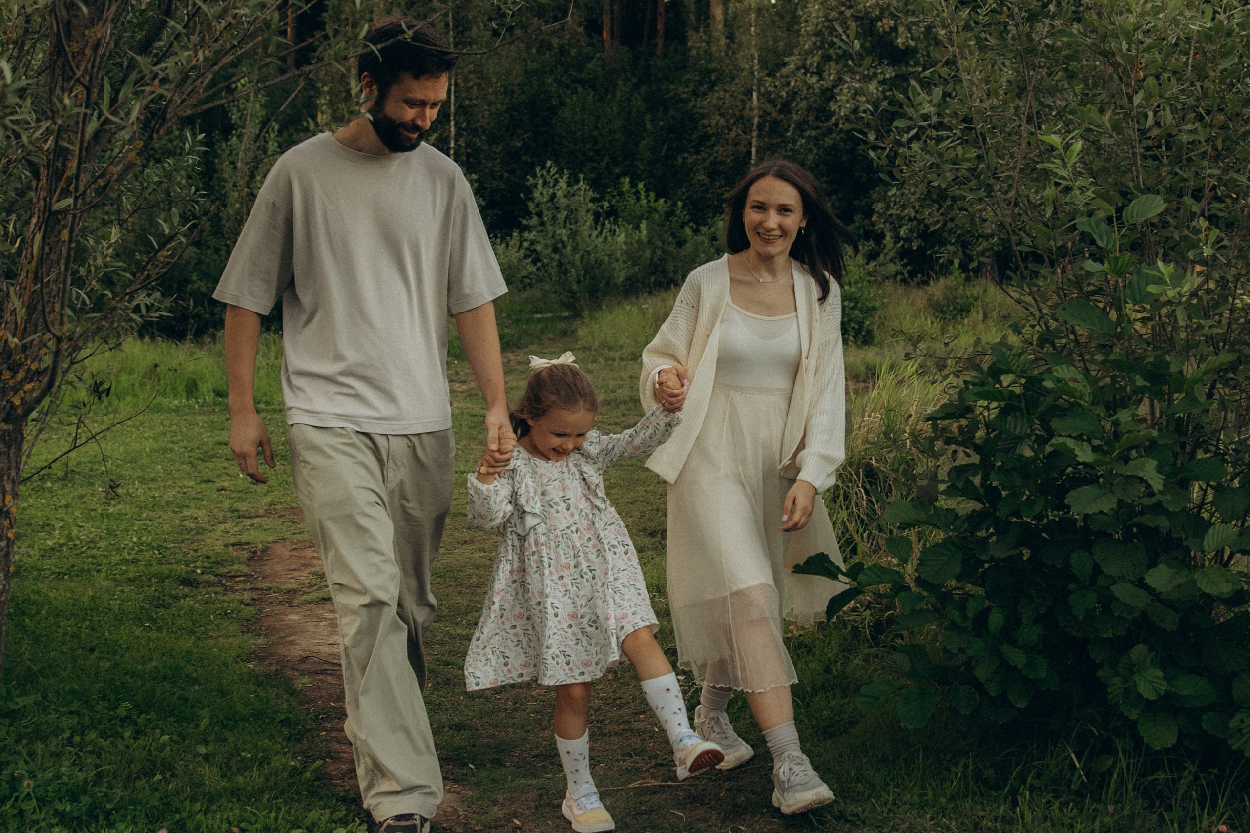 Вечер в Мещерском. Гаврилова Настя семейный фотограф lifestyle в Москве