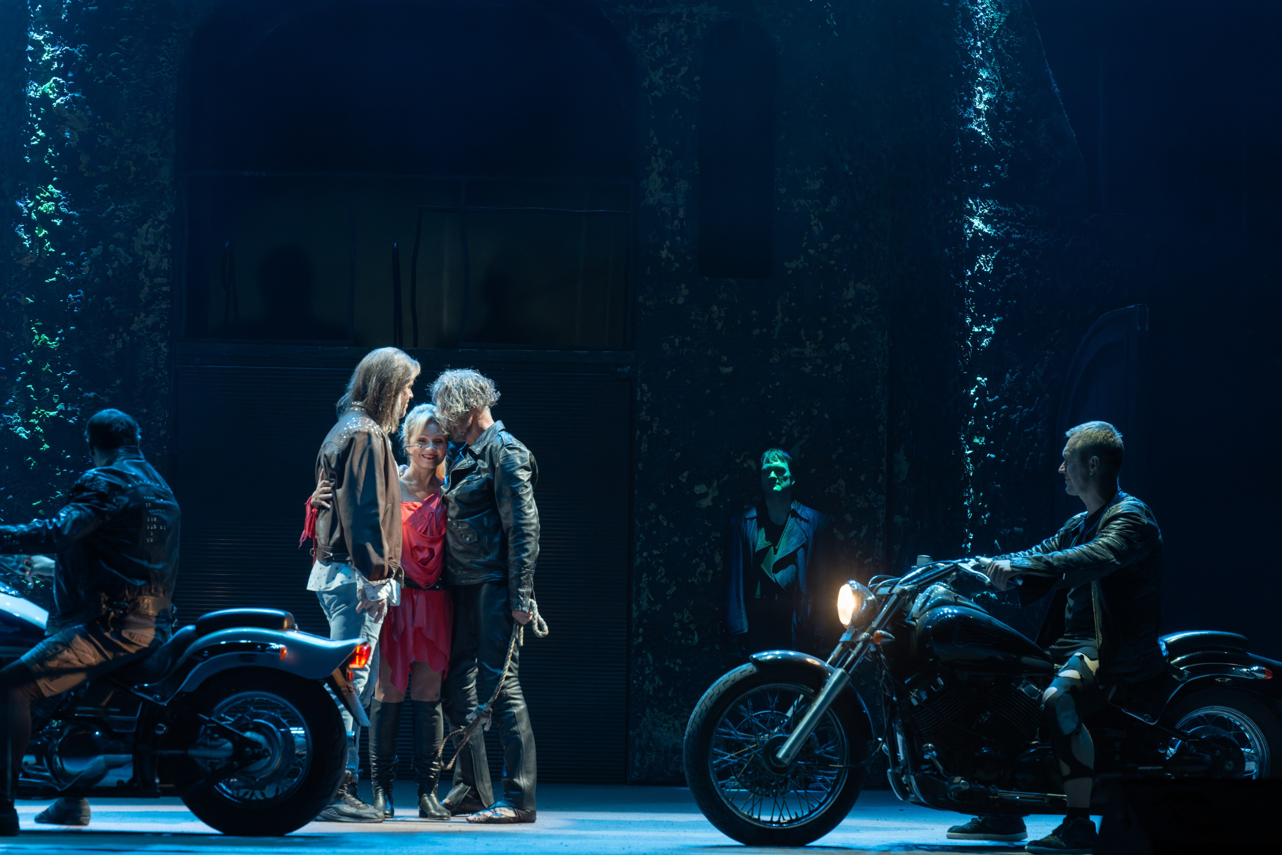 Театр Моссовета: Иисус Христос Супервезда — 35 лет на сцене. Сайт фотографа Сергея Абрамова