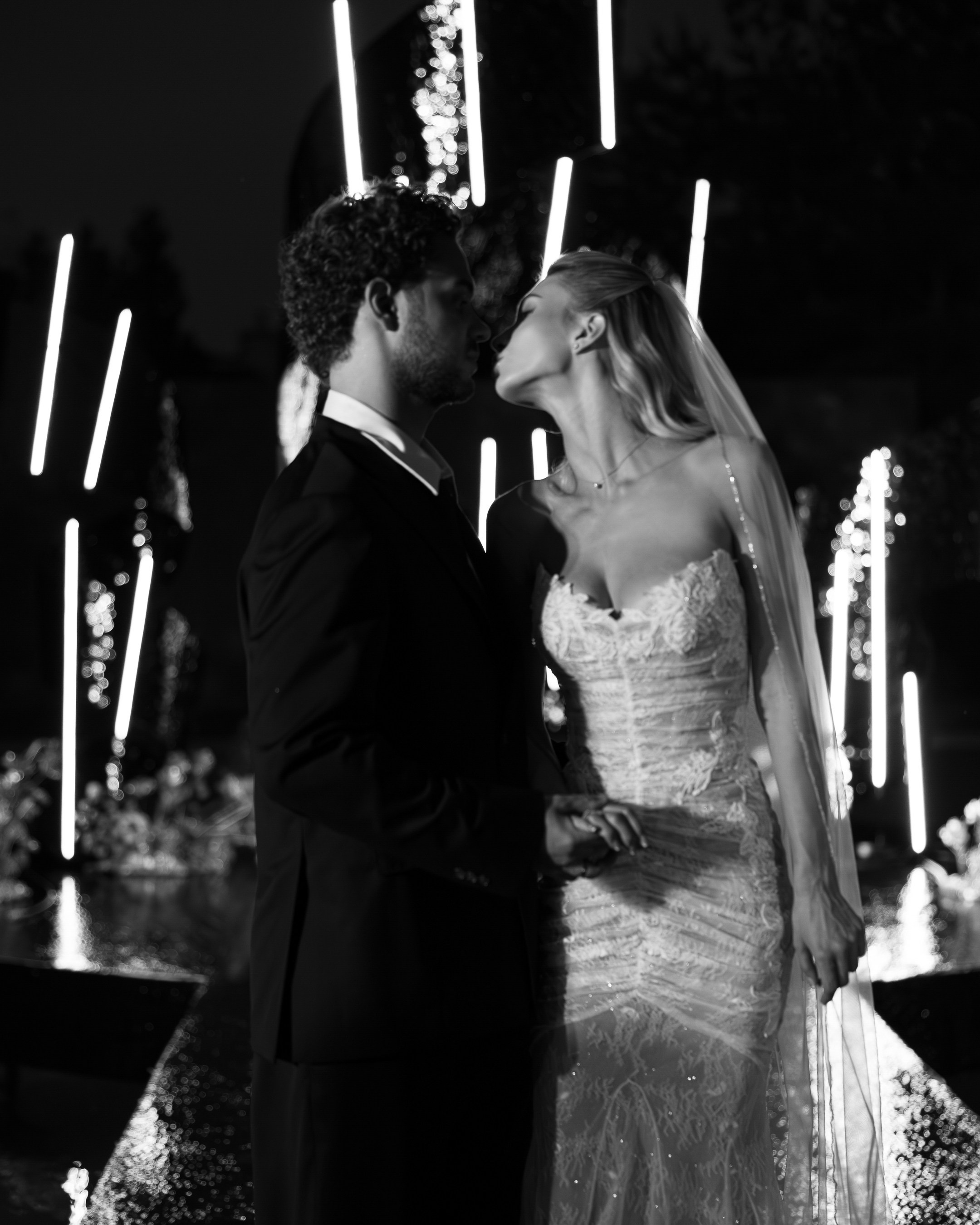 Ярче люби, ярче сияй. Дмитрий Малявка | Профессиональный свадебный фотограф в Ростове, Москве и любой точке мира