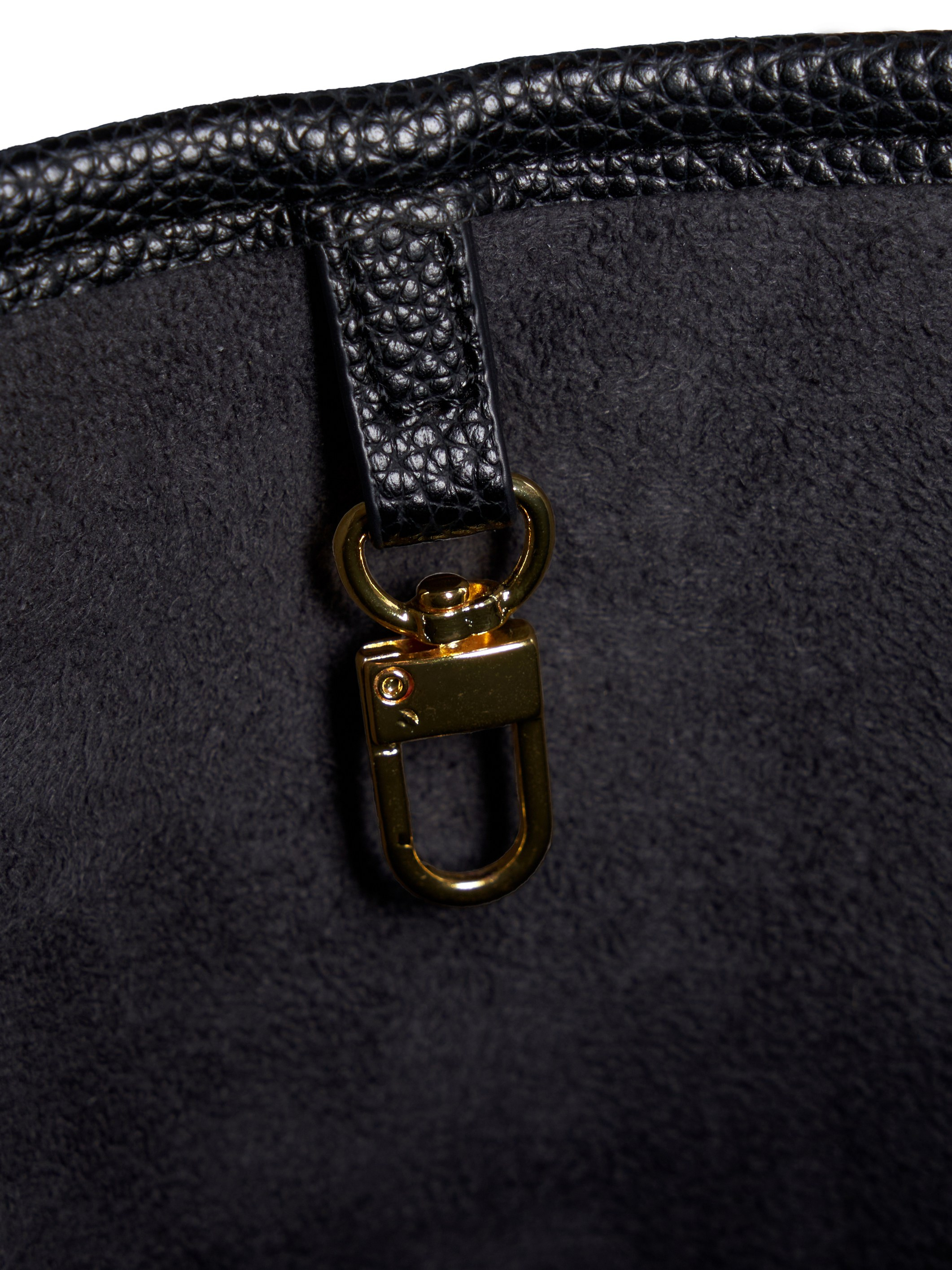 Кожаная сумка для маркетплейсов. Предметный фотограф в Екатеринбурге