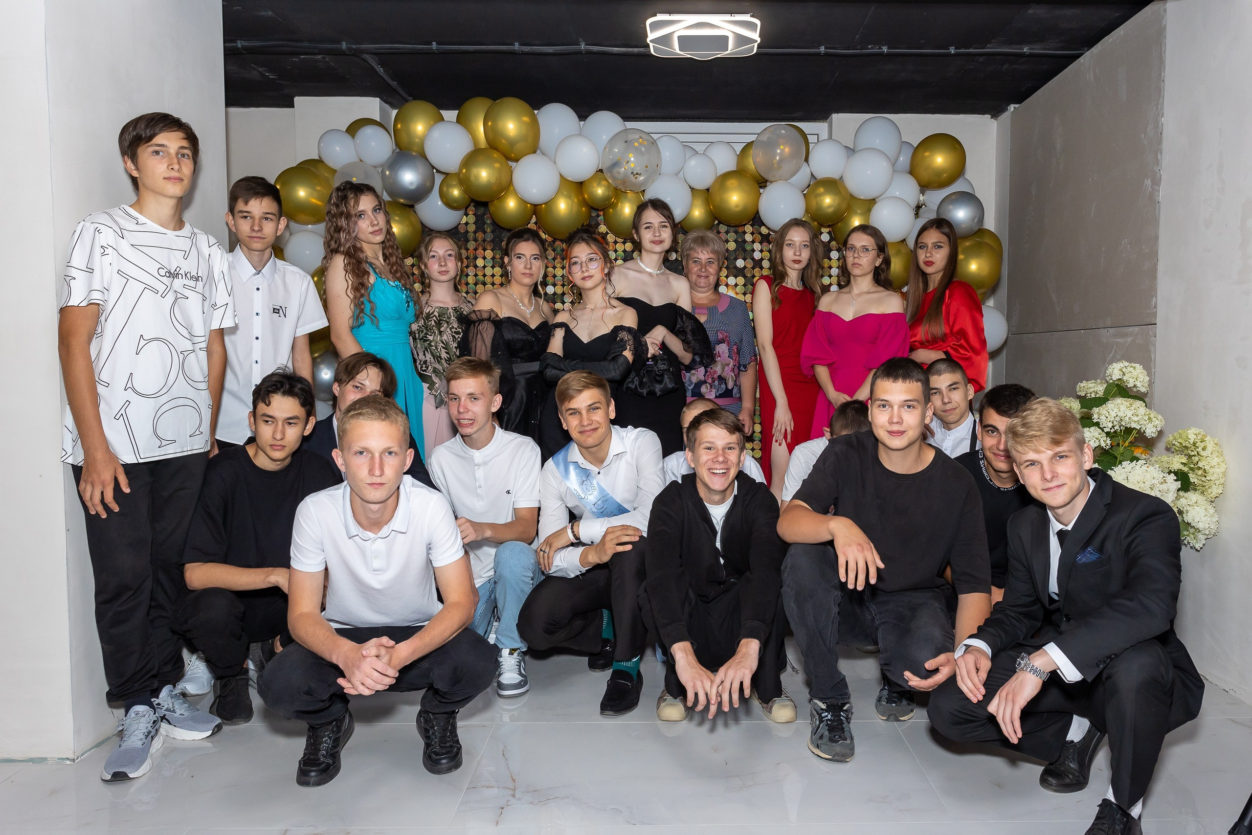 Вручение аттестата и выпускной вечер. Выпускные альбомы Майкоп, Краснодар Елена Золотарева