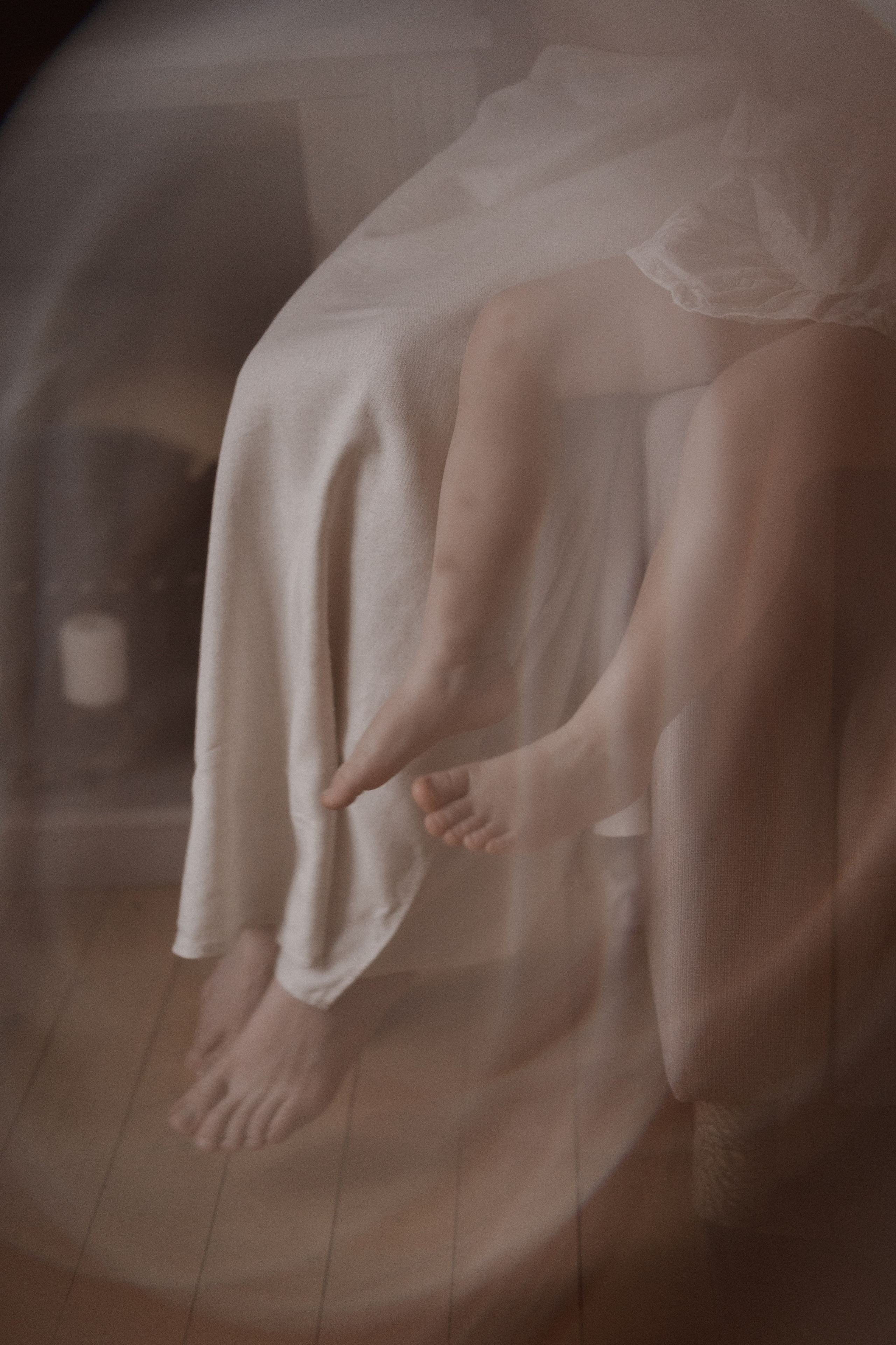 Лея и Ксения в фотодаче Ландыши. Семейный и детский фотограф в Сергиев Посаде, Хотьково Якимчук Любовь