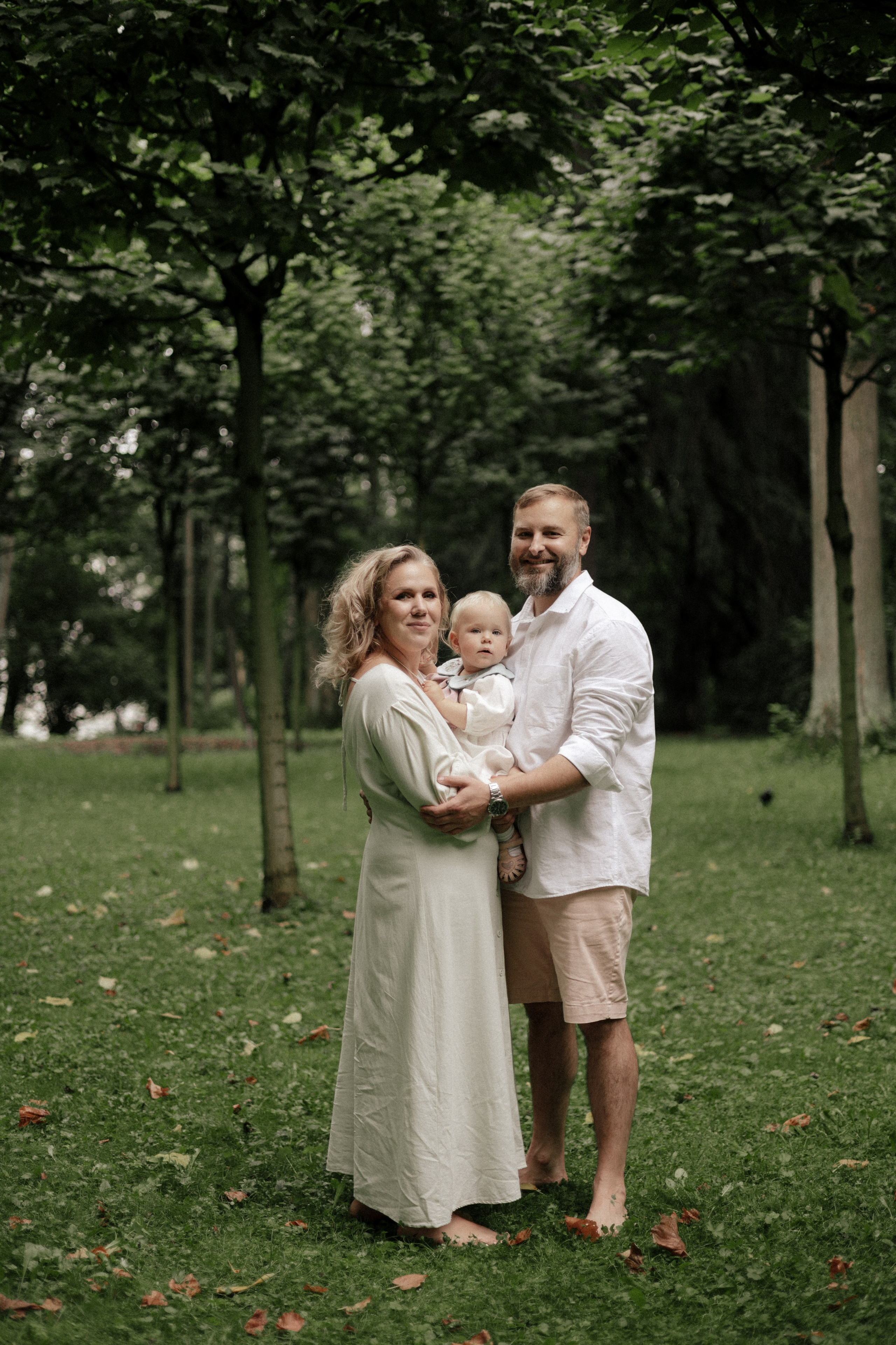 Семейная фотосессия в Оставьевском парке. Свадебный и портретный фотограф в Москве Анастасия Масюк
